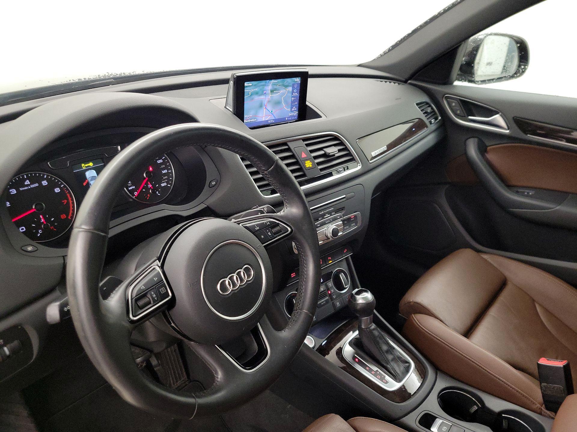 Thumbnail: 2016 Audi Q3 - 9