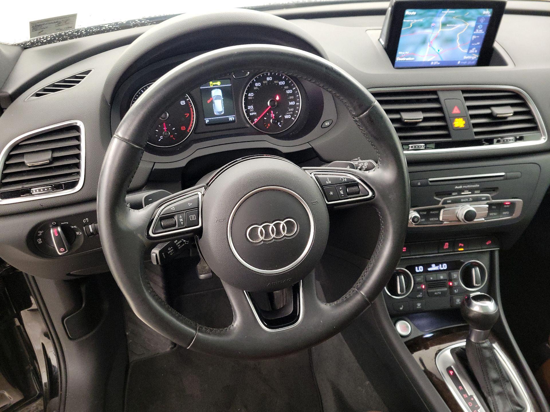 Thumbnail: 2016 Audi Q3 - 10