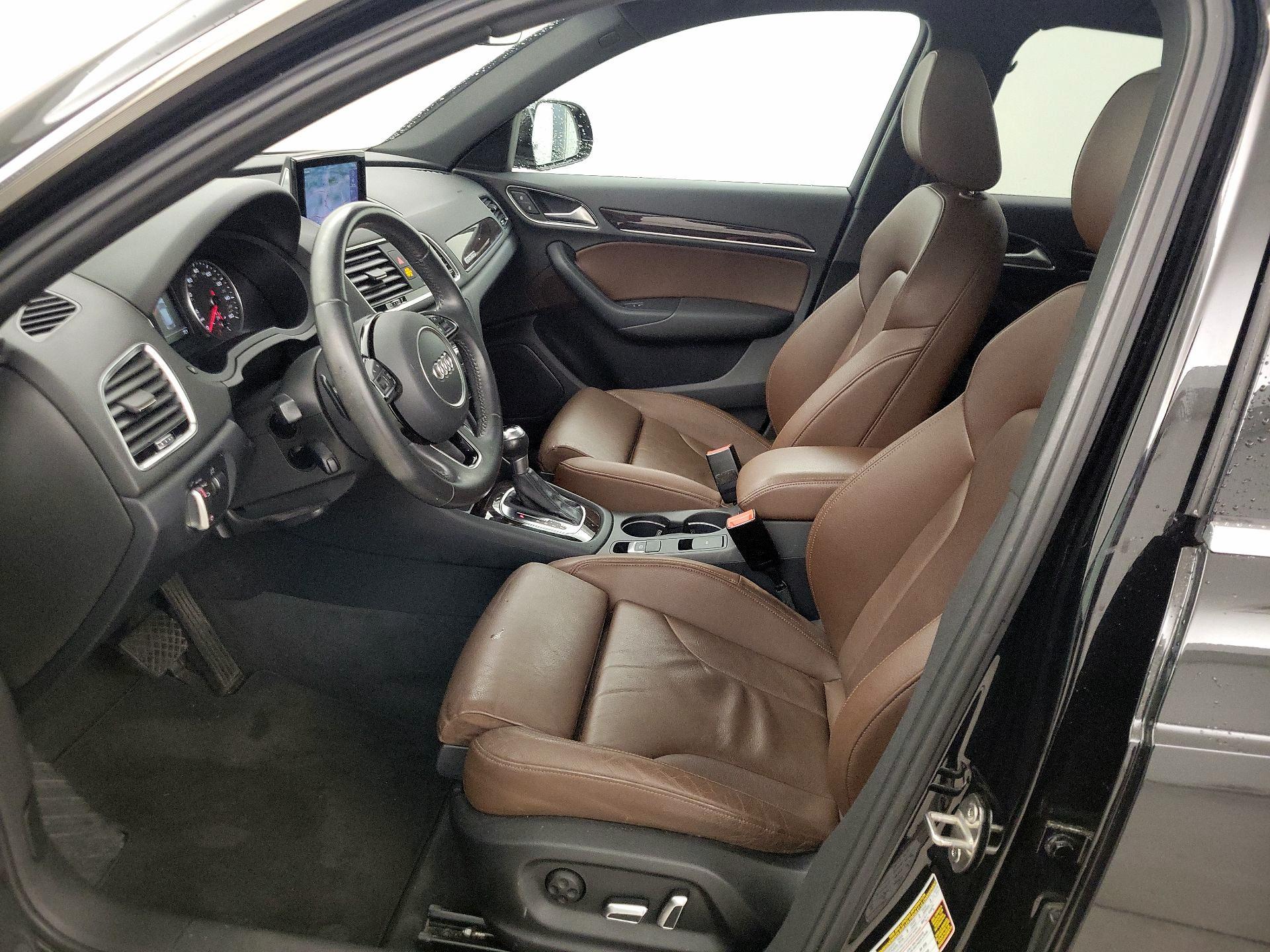Thumbnail: 2016 Audi Q3 - 11