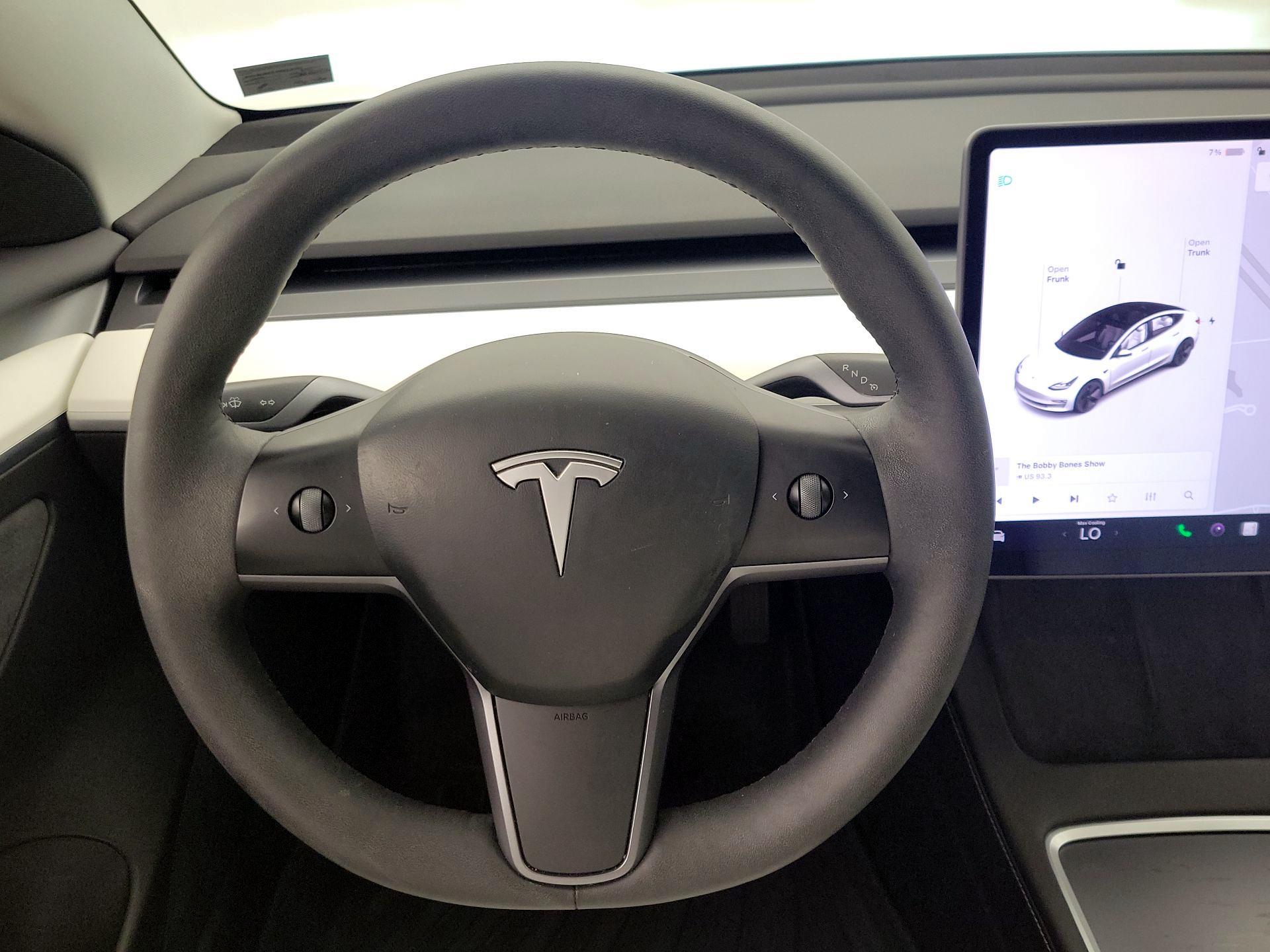 Thumbnail: 2021 Tesla Model 3 - 10
