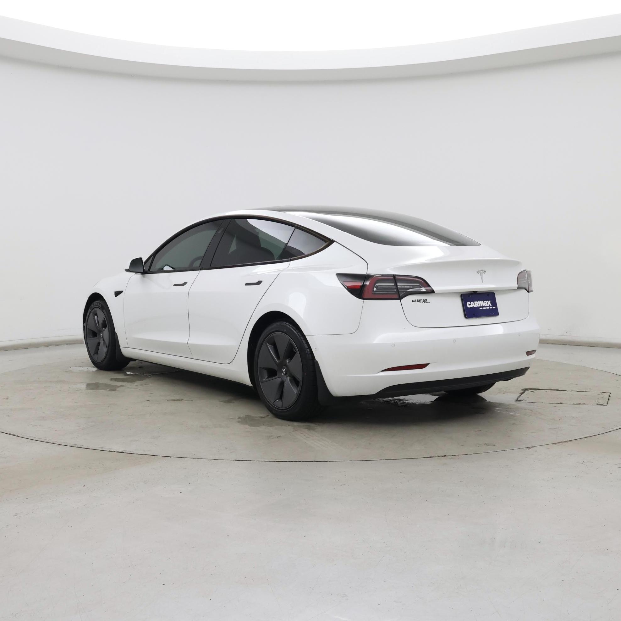 Thumbnail: 2021 Tesla Model 3 - 2