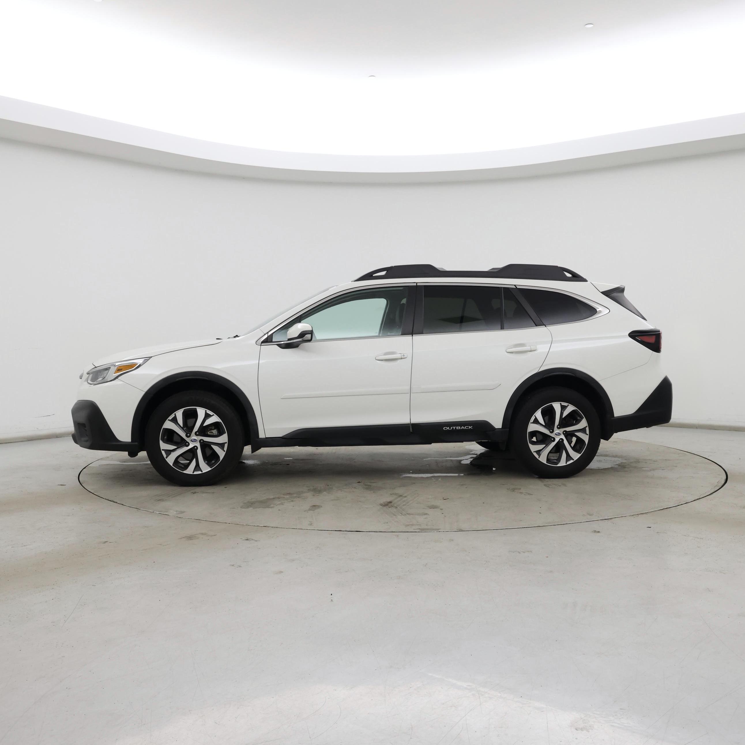 Thumbnail: 2020 Subaru Outback - 3