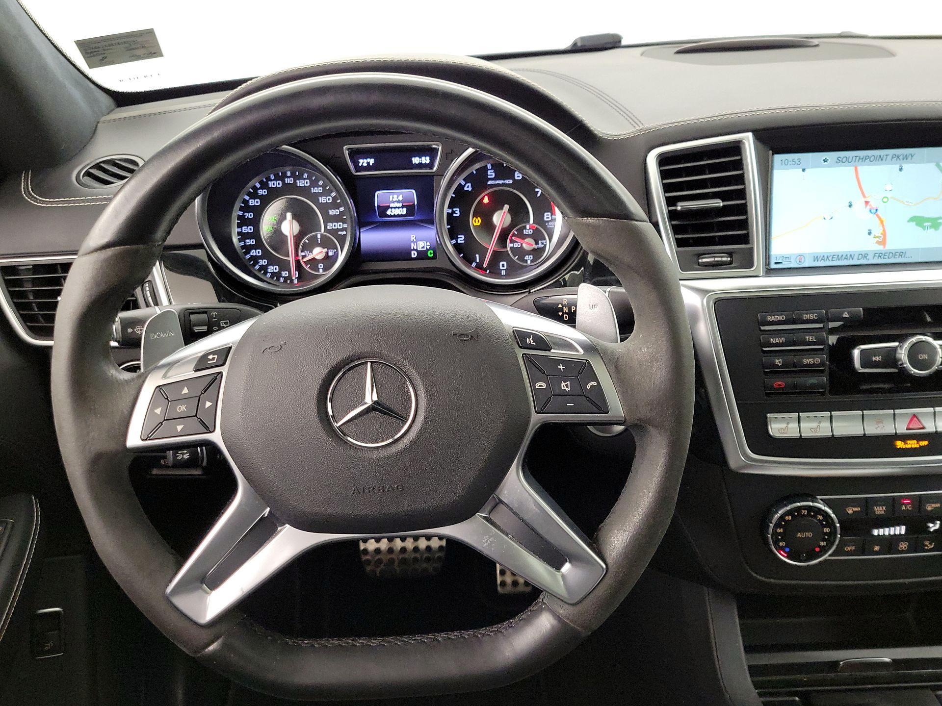 Thumbnail: 2015 Mercedes-Benz M-Class - 10