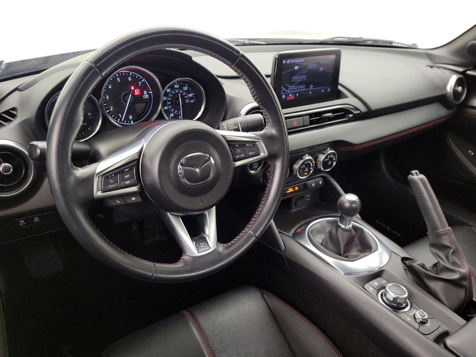 Thumbnail: 2019 Mazda MX-5 Miata - 9