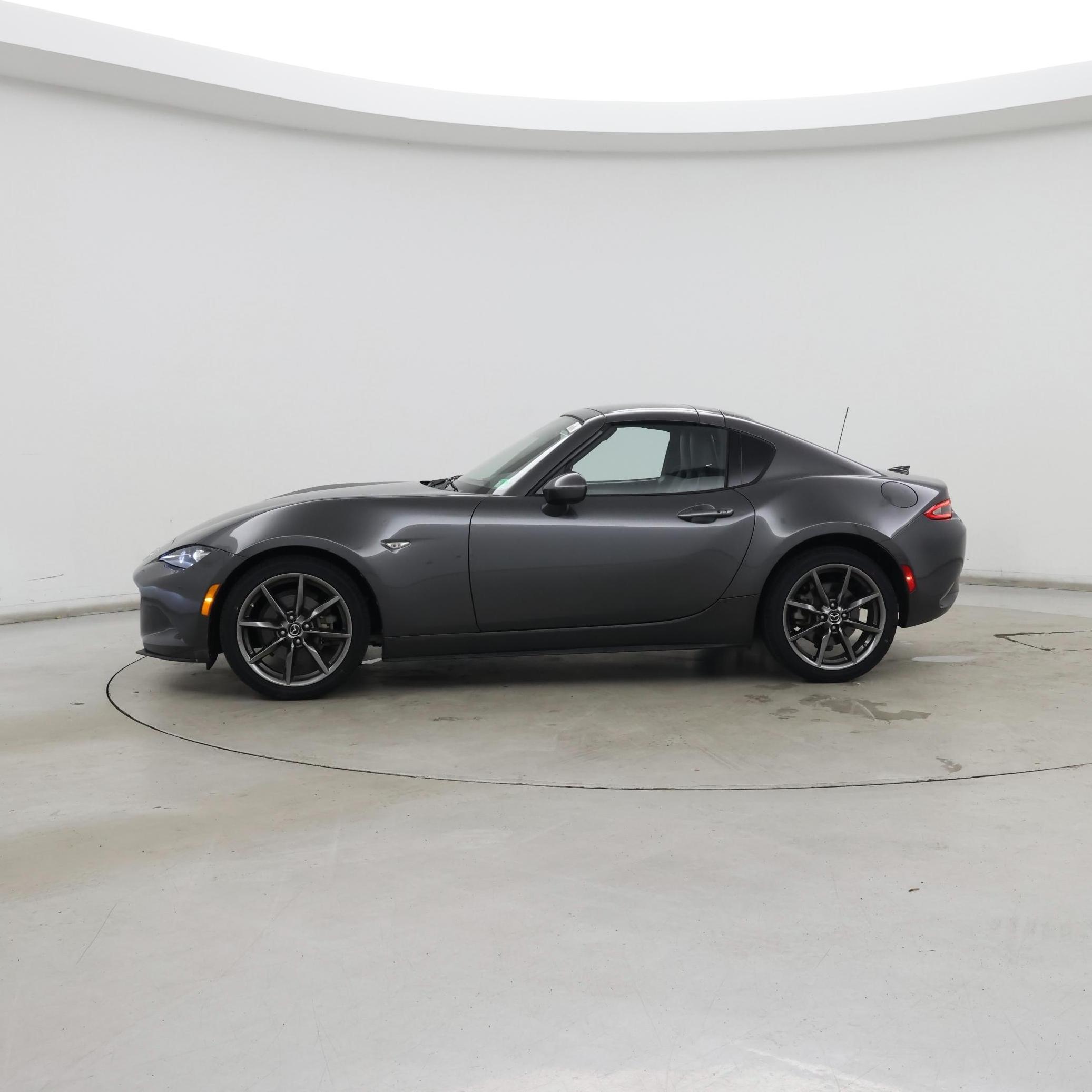 Thumbnail: 2019 Mazda MX-5 Miata - 3