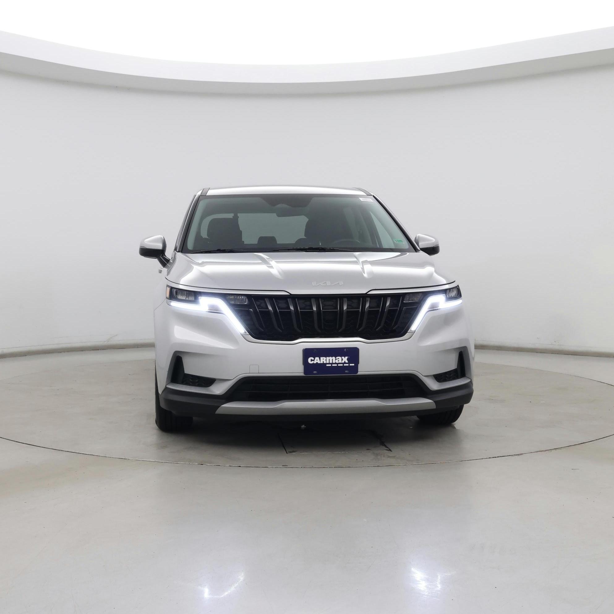 Thumbnail: 2023 Kia Carnival - 5