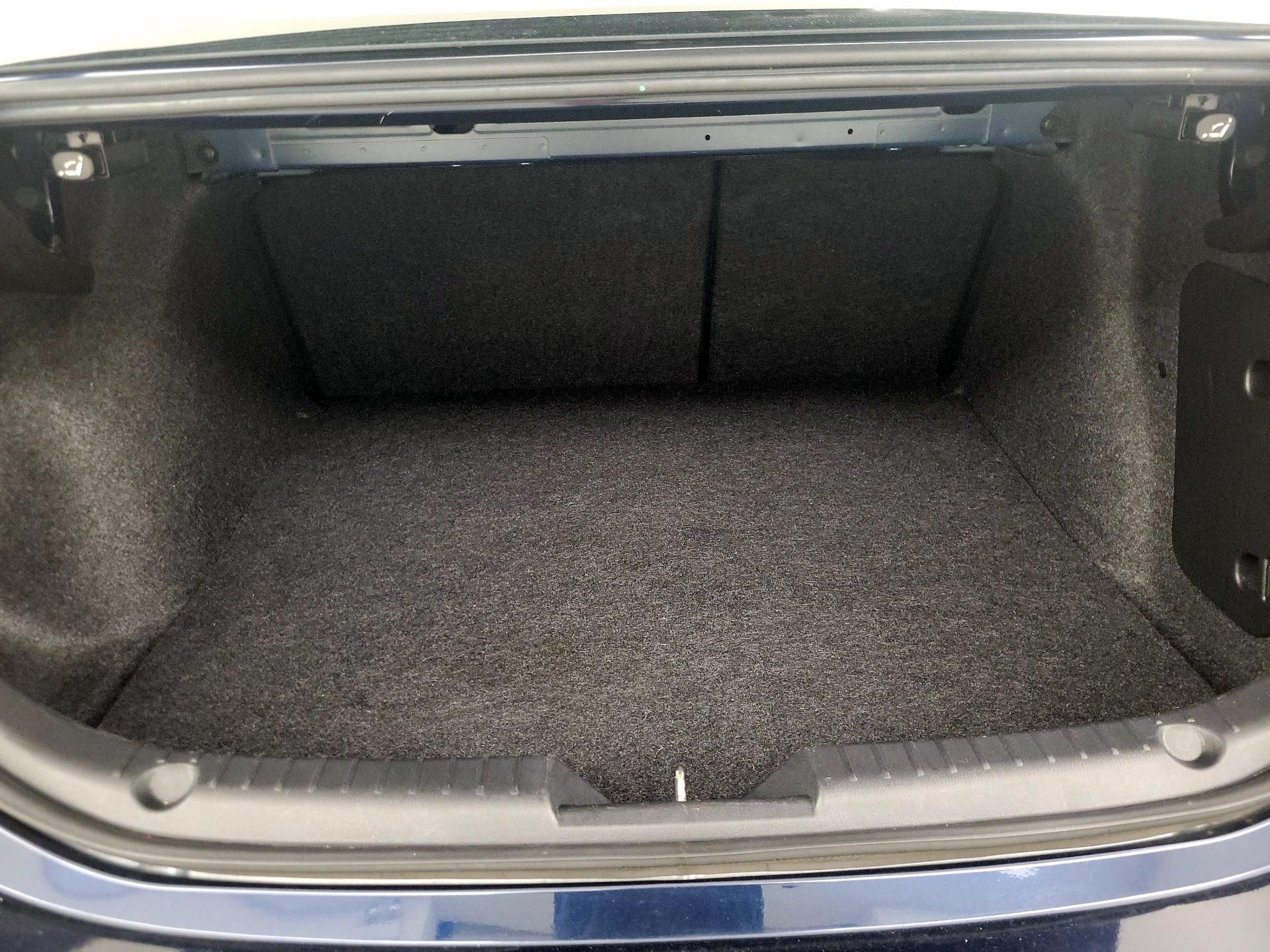 Thumbnail: 2016 Mazda Mazda3 - 20