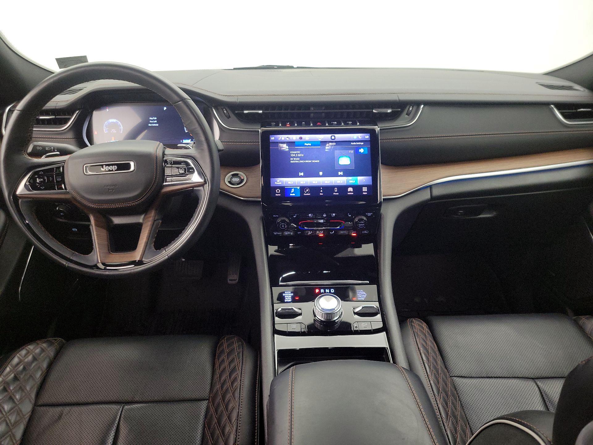 Thumbnail: 2022 Jeep Grand Cherokee - 9