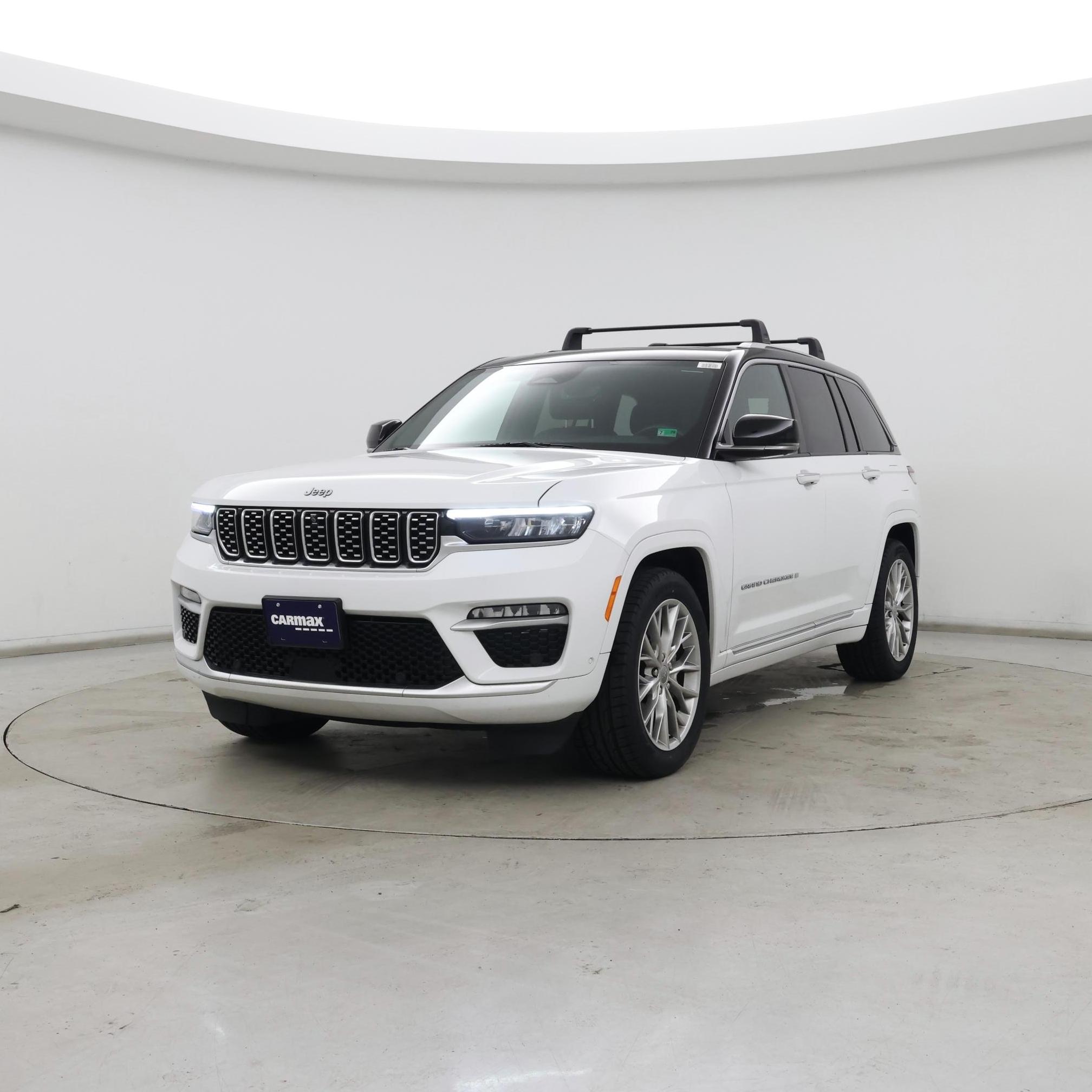 Thumbnail: 2022 Jeep Grand Cherokee - 4
