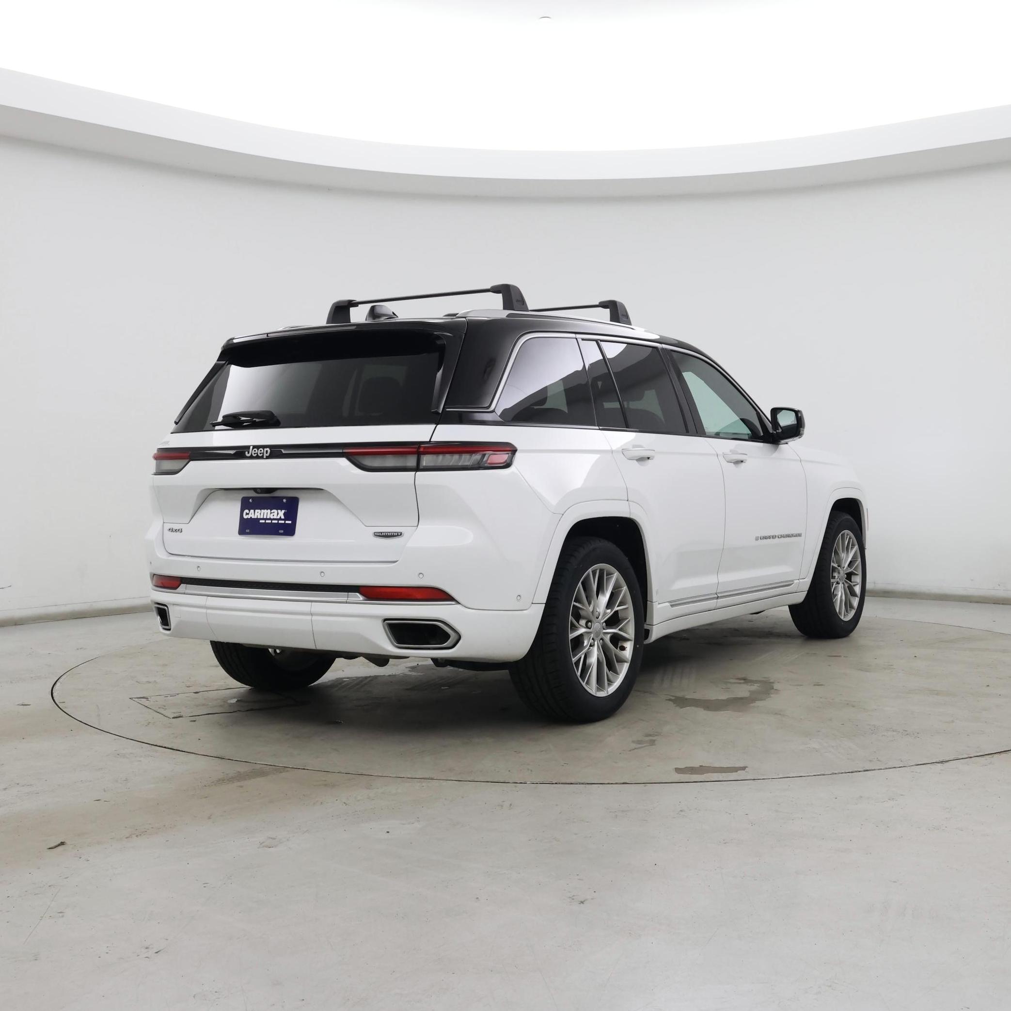 Thumbnail: 2022 Jeep Grand Cherokee - 8