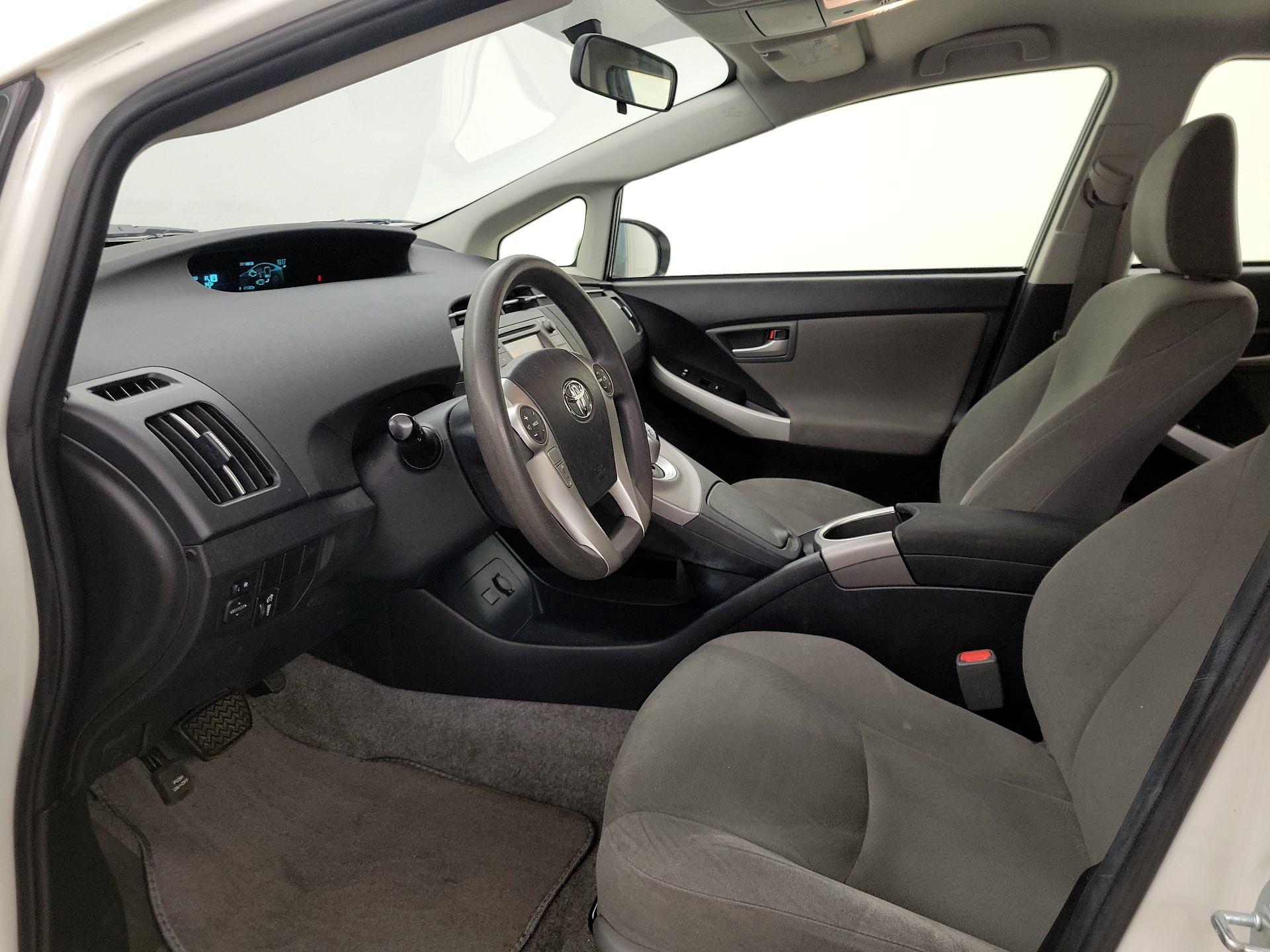 Thumbnail: 2014 Toyota Prius - 11