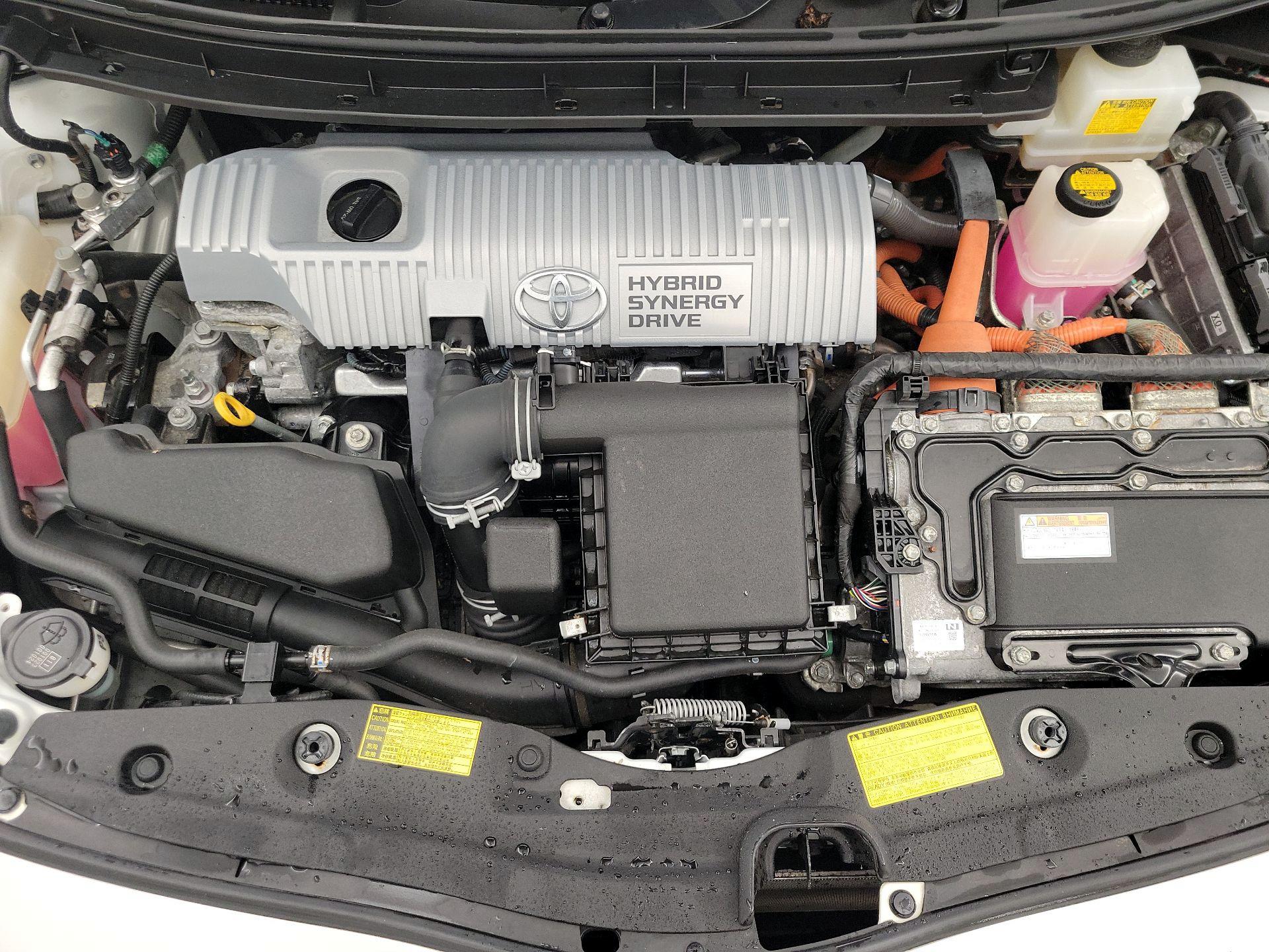 Thumbnail: 2014 Toyota Prius - 20