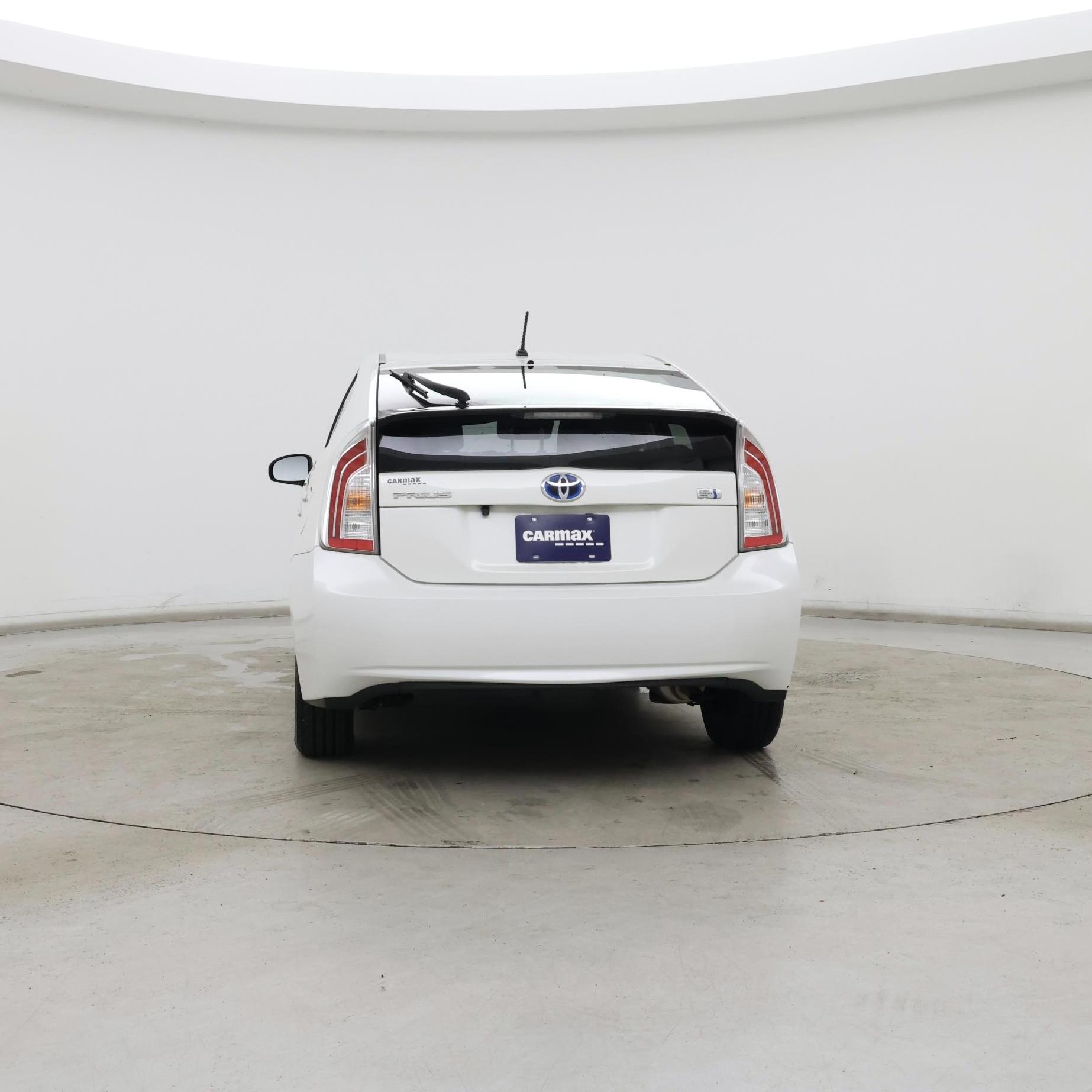 Thumbnail: 2014 Toyota Prius - 6