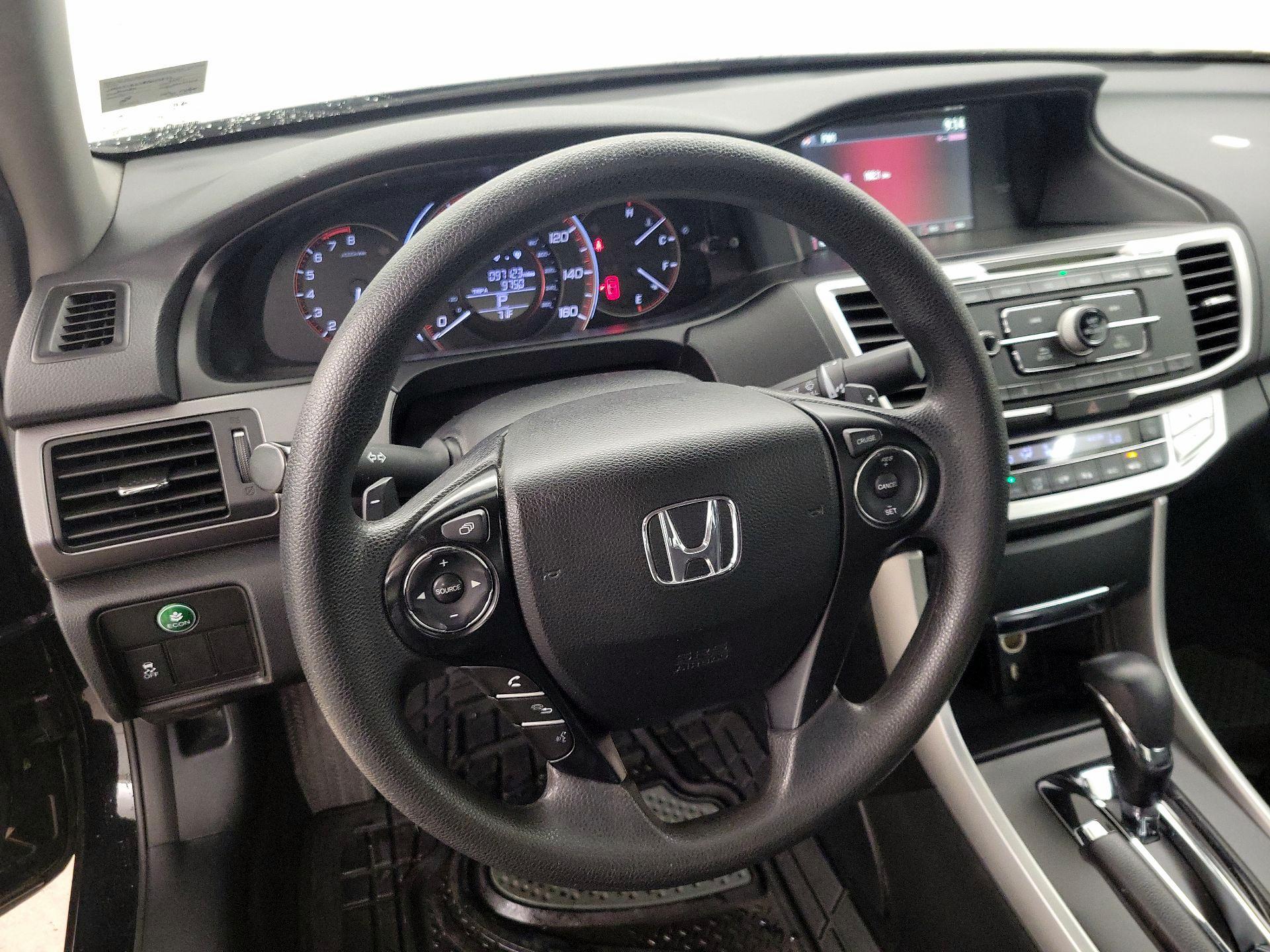Thumbnail: 2015 Honda Accord - 10