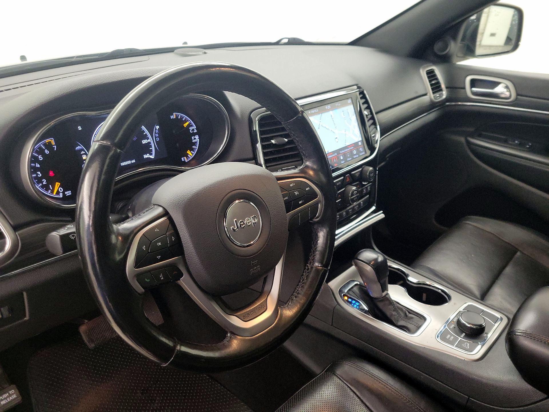Thumbnail: 2020 Jeep Grand Cherokee - 9
