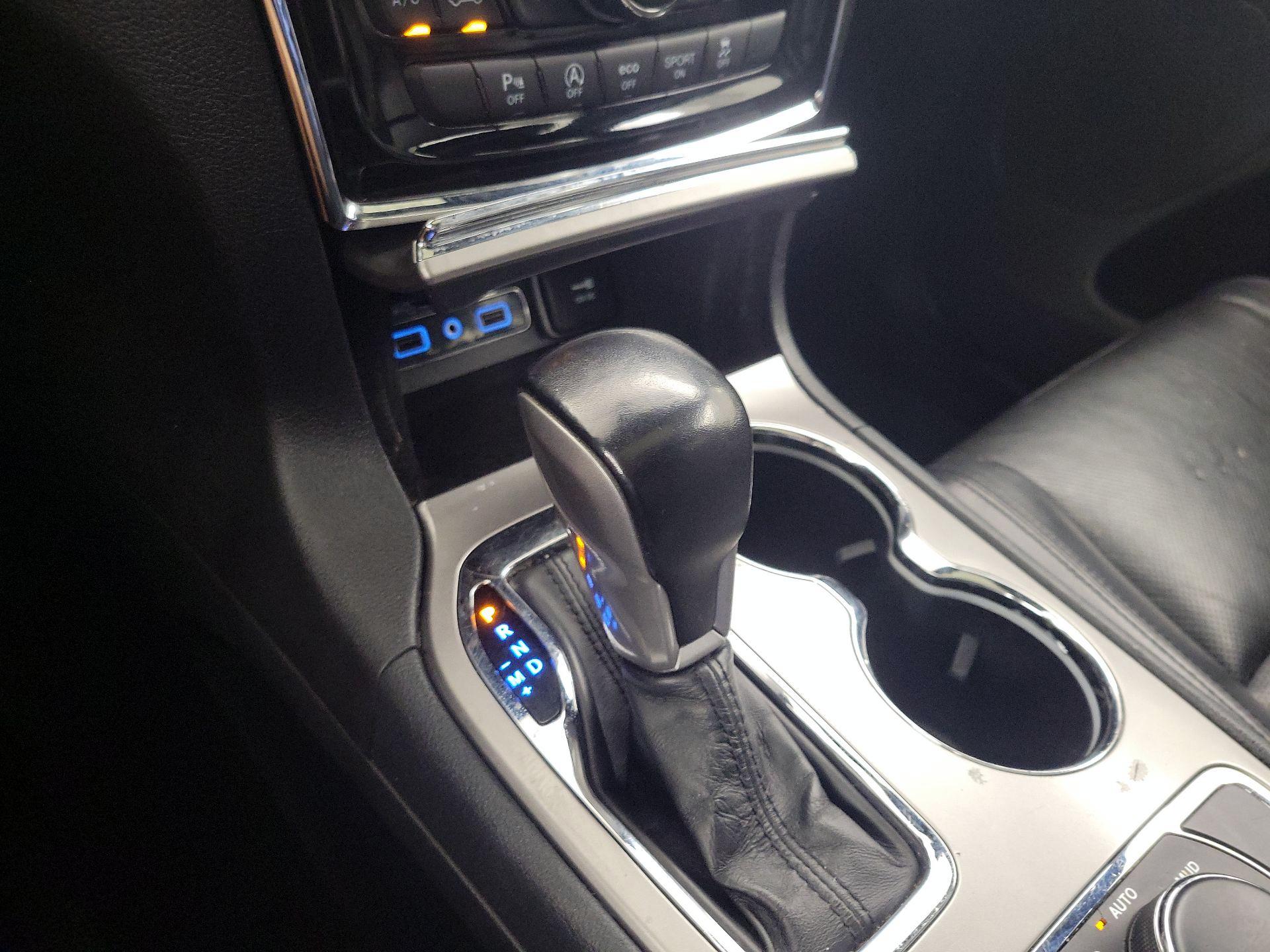 Thumbnail: 2020 Jeep Grand Cherokee - 18