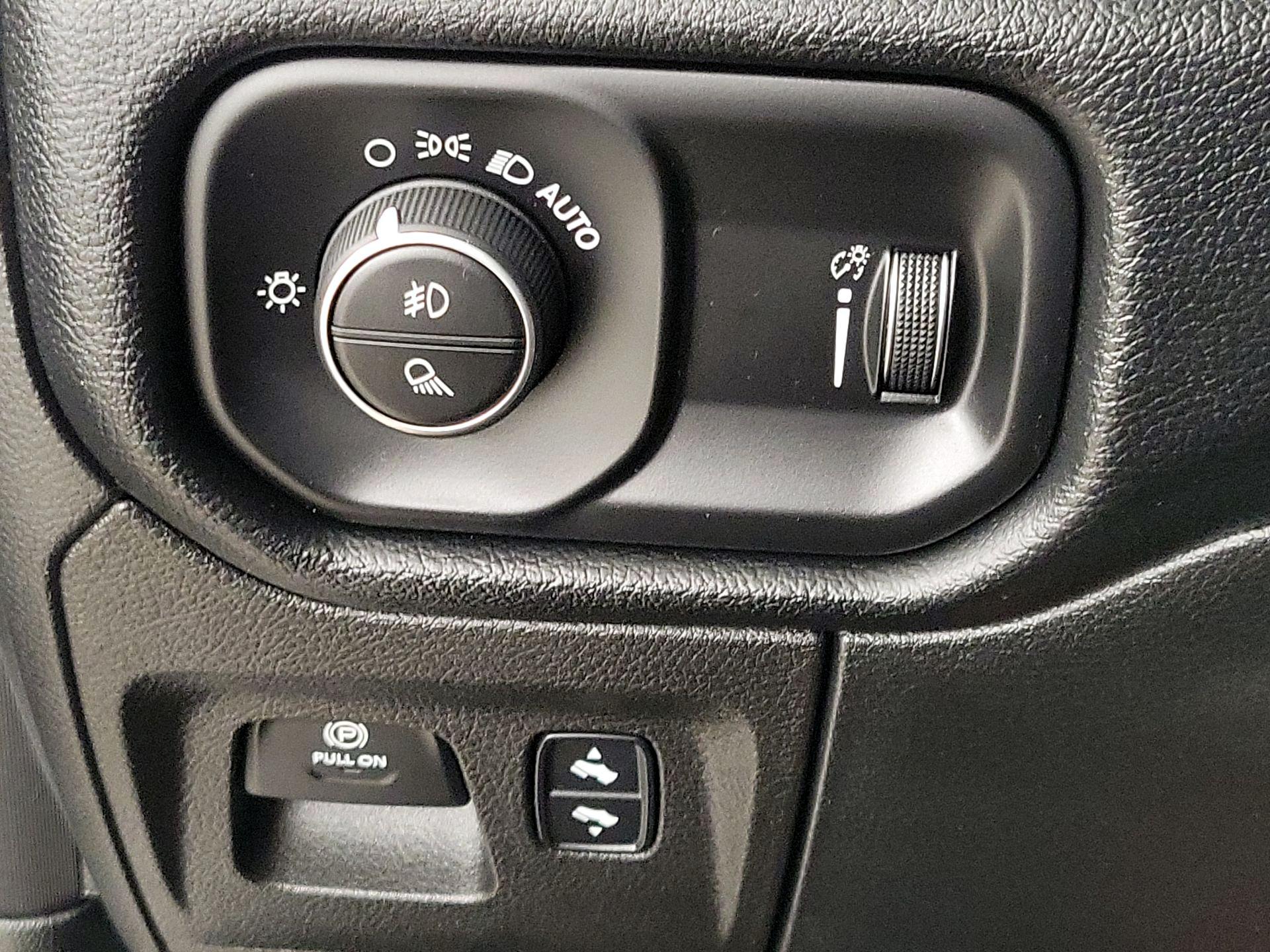Thumbnail: 2020 RAM 1500 - 13