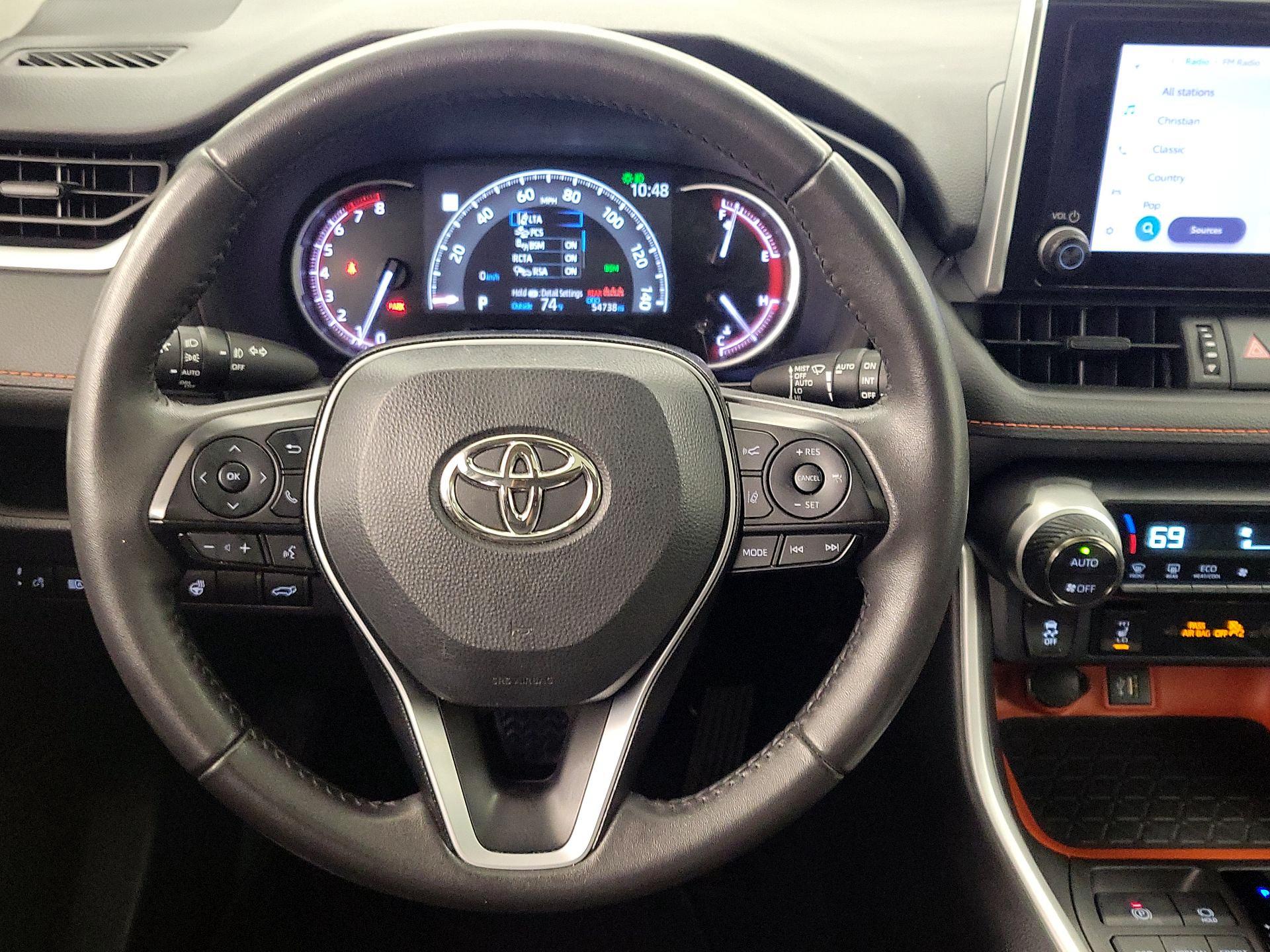 Thumbnail: 2023 Toyota RAV4 - 10