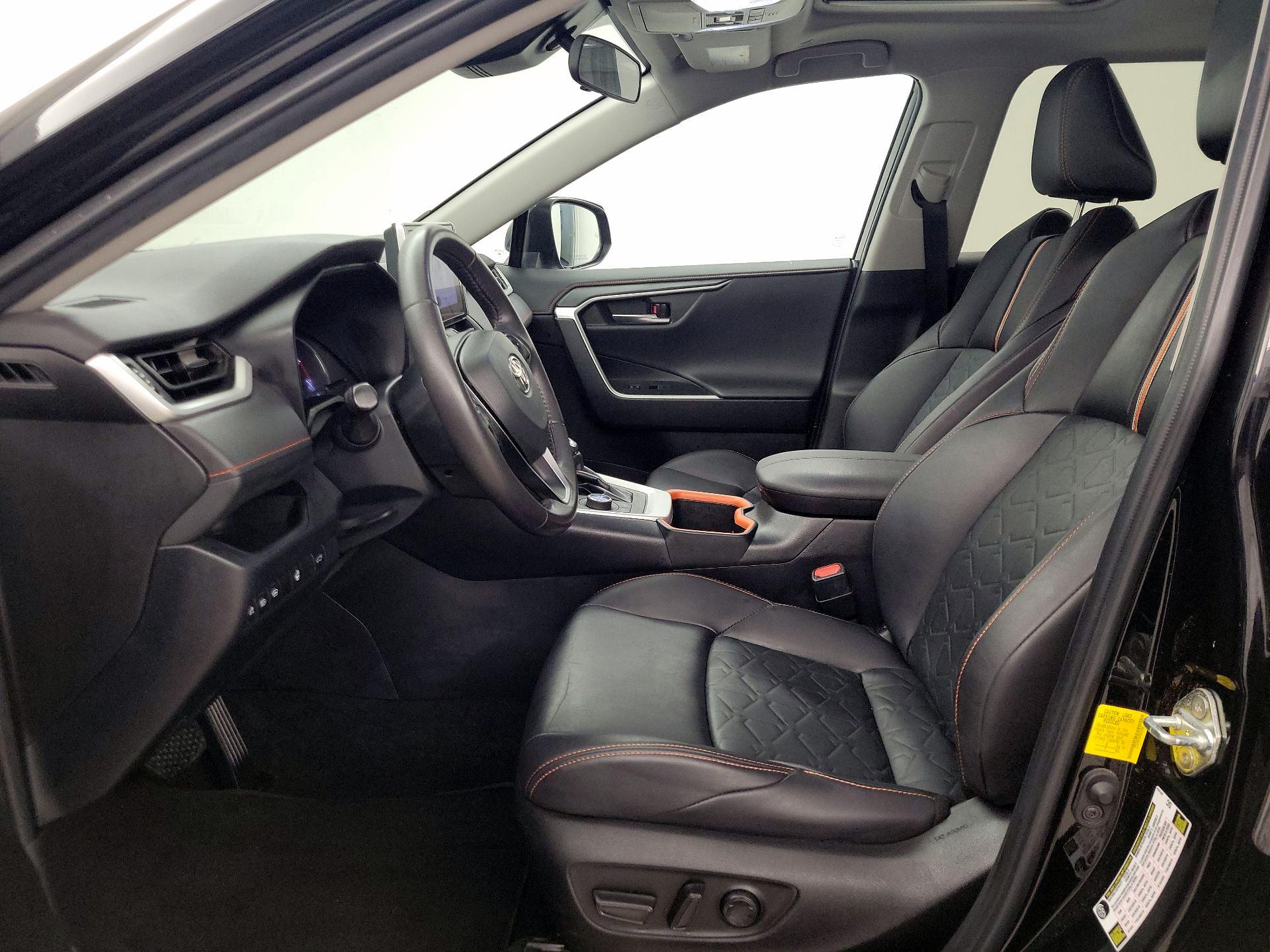 Thumbnail: 2023 Toyota RAV4 - 11