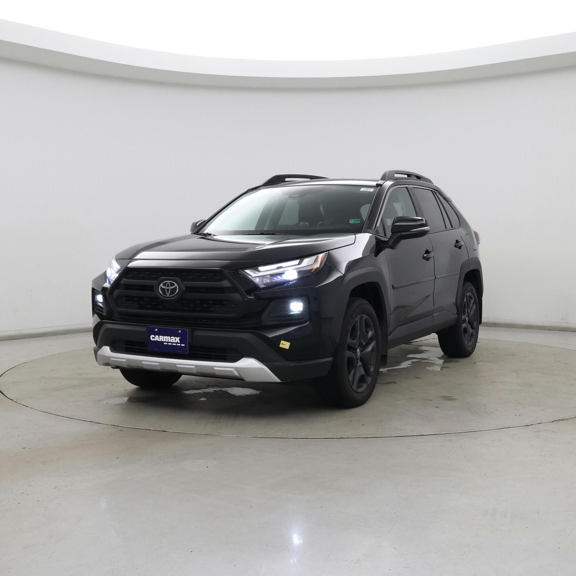 Thumbnail: 2023 Toyota RAV4 - 4