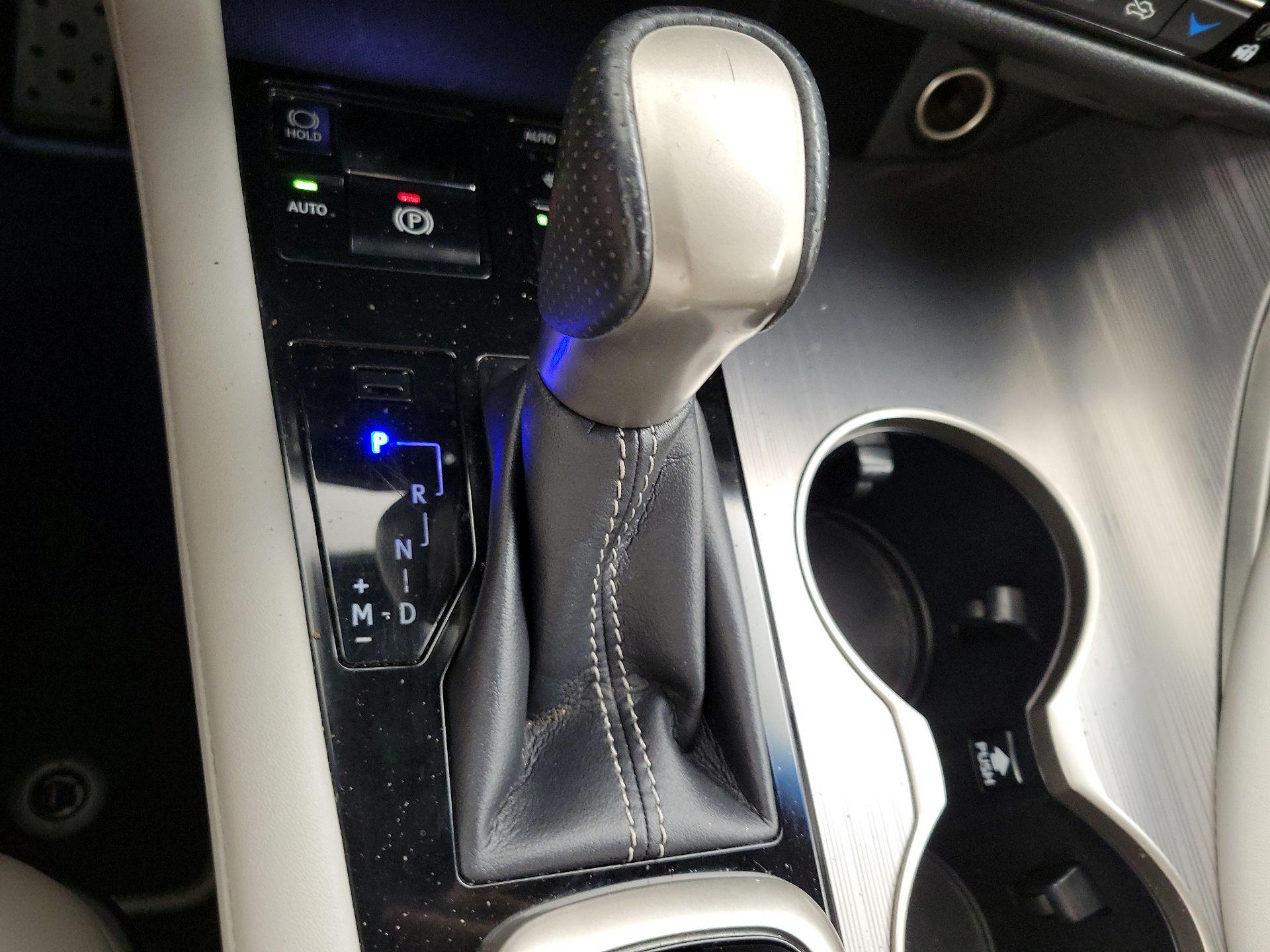 Thumbnail: 2016 Lexus RX - 17