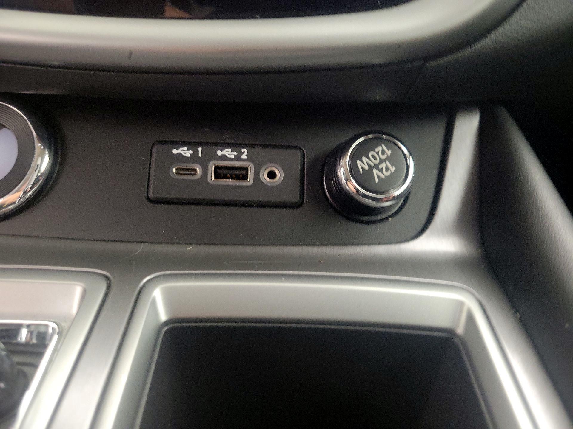 Thumbnail: 2019 Nissan Murano - 18