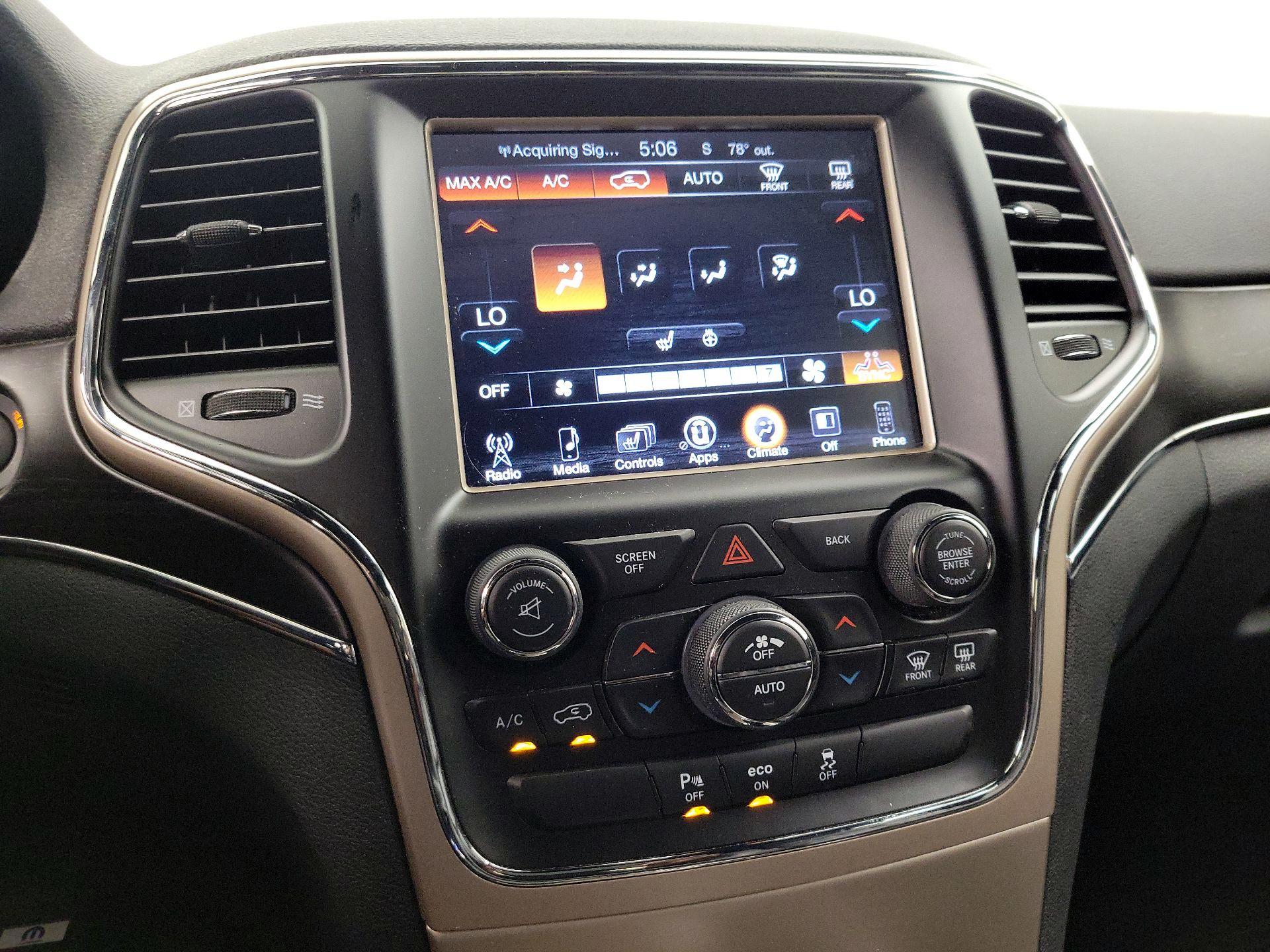 Thumbnail: 2015 Jeep Grand Cherokee - 16