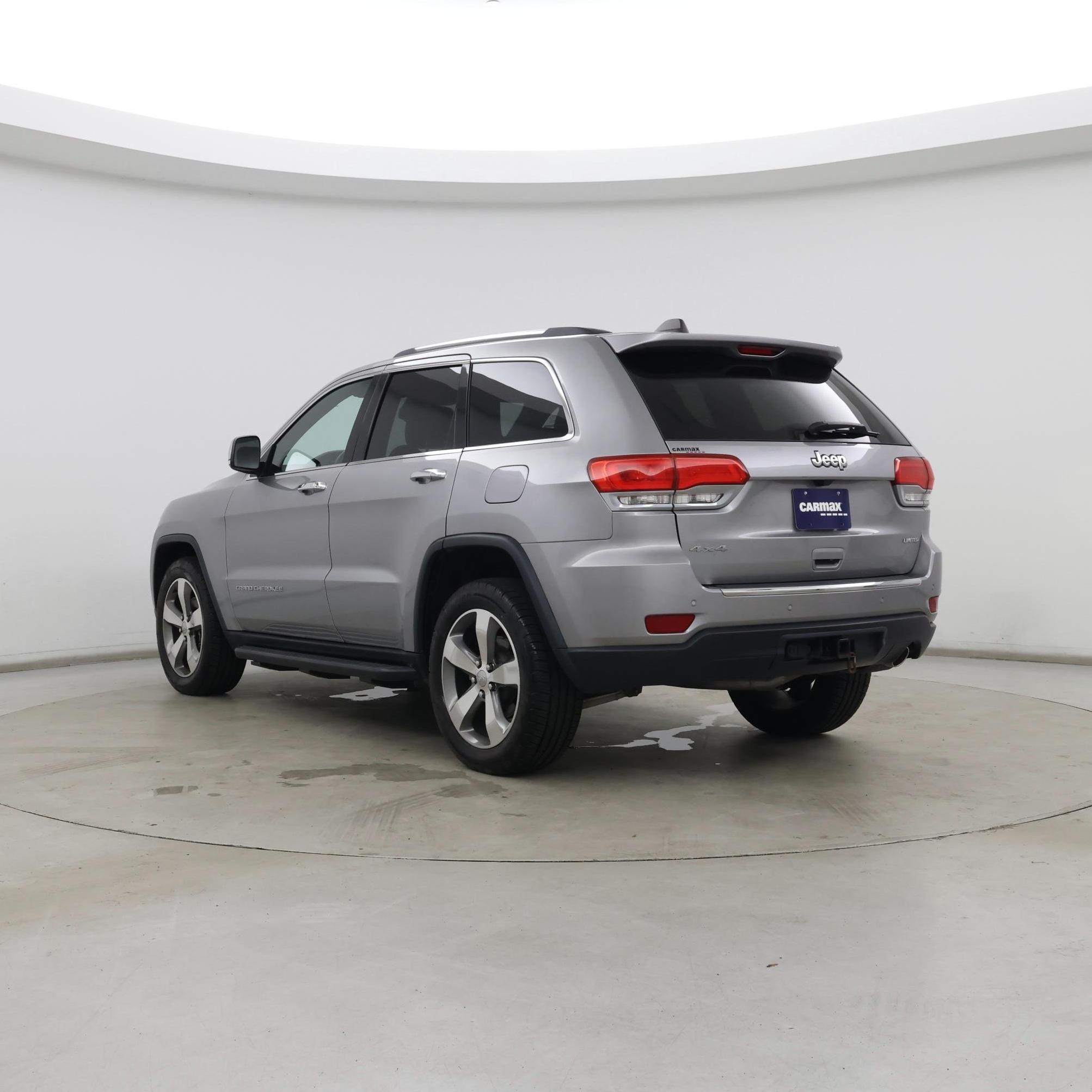 Thumbnail: 2015 Jeep Grand Cherokee - 2
