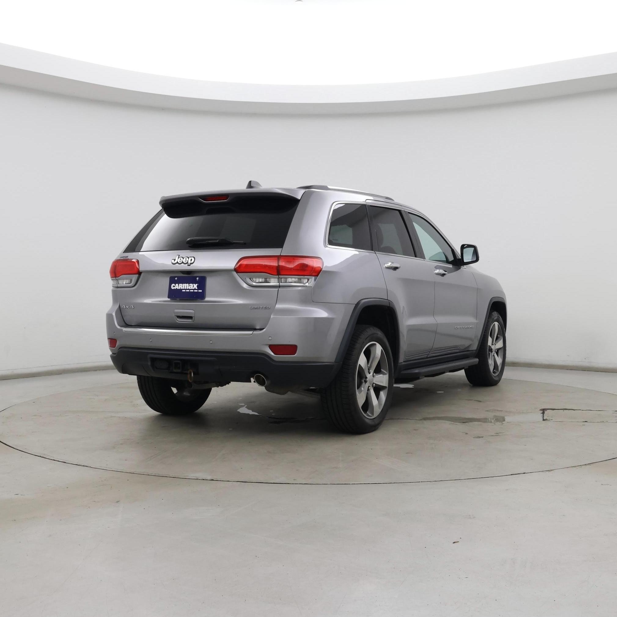 Thumbnail: 2015 Jeep Grand Cherokee - 8