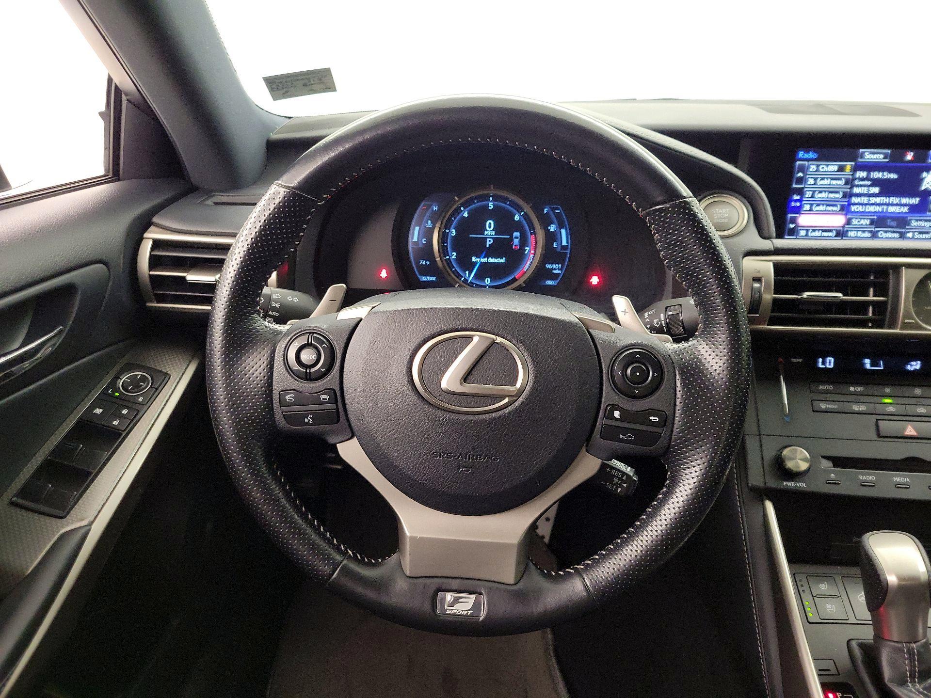 Thumbnail: 2016 Lexus IS - 10