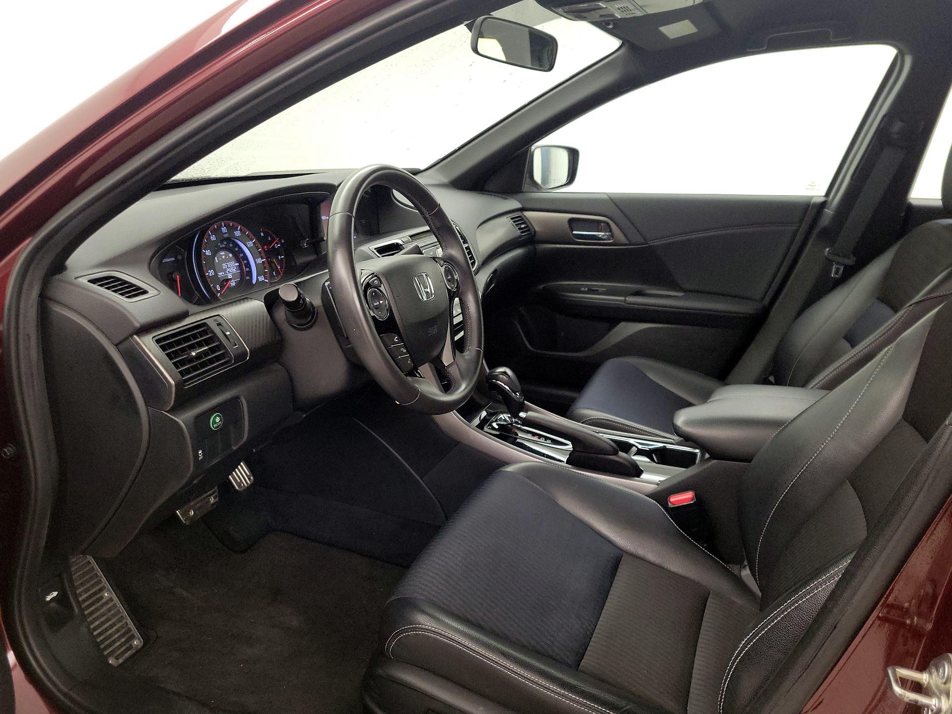 Thumbnail: 2016 Honda Accord - 11