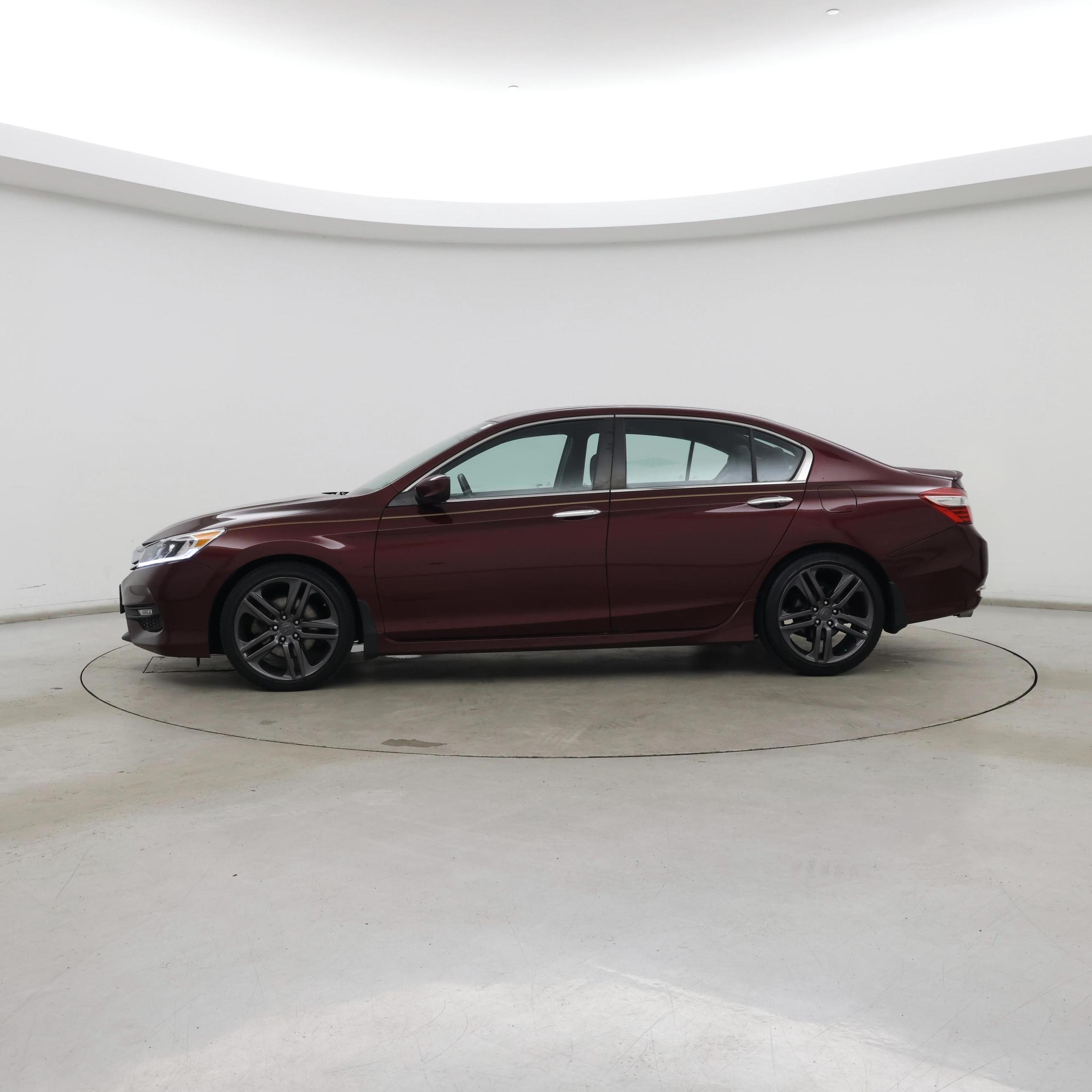 Thumbnail: 2016 Honda Accord - 3
