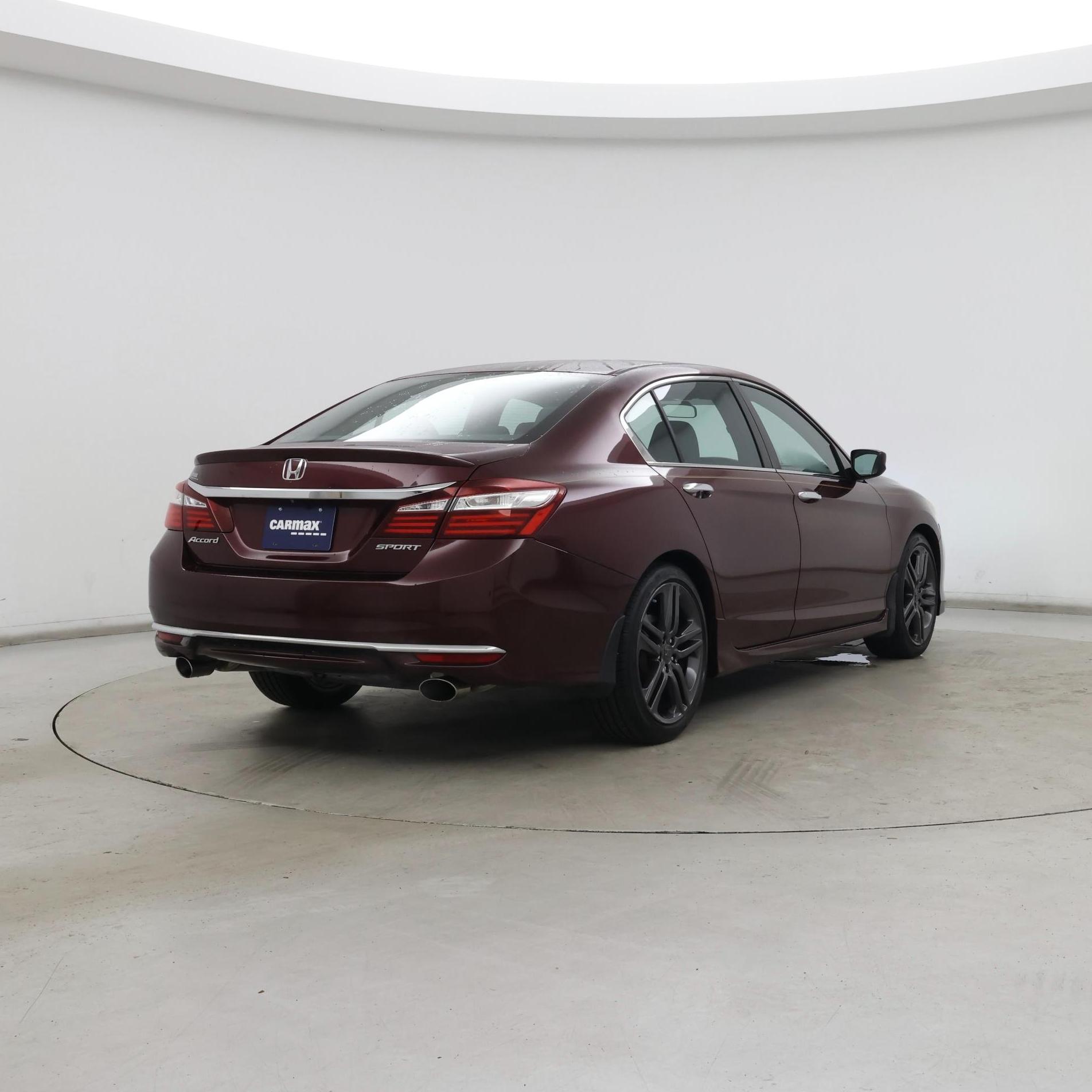 Thumbnail: 2016 Honda Accord - 8