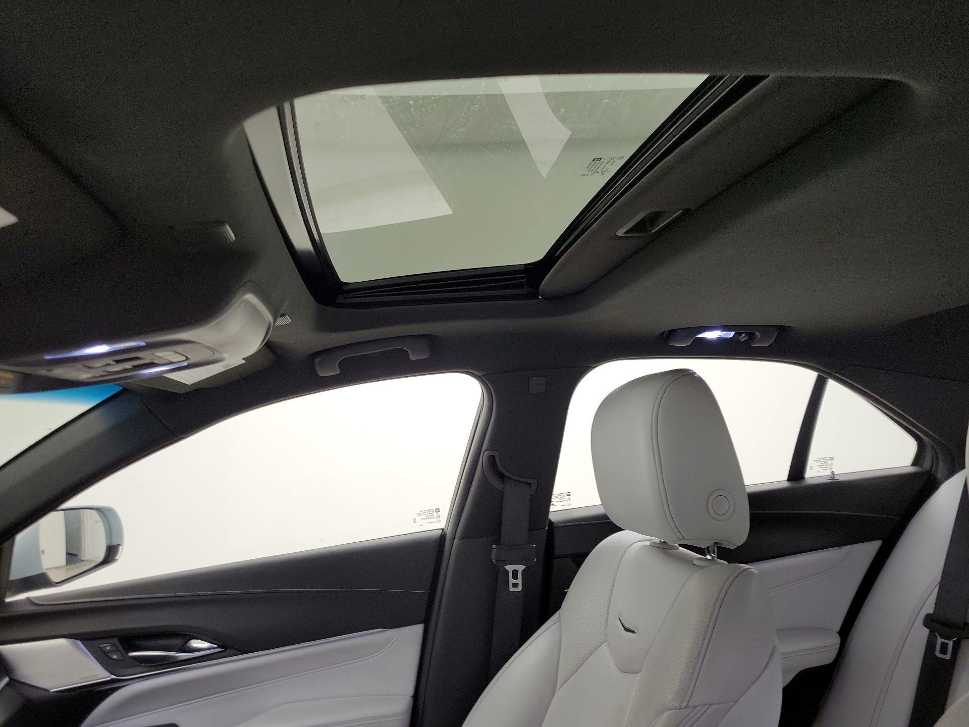 Thumbnail: 2022 Cadillac CT4 - 20