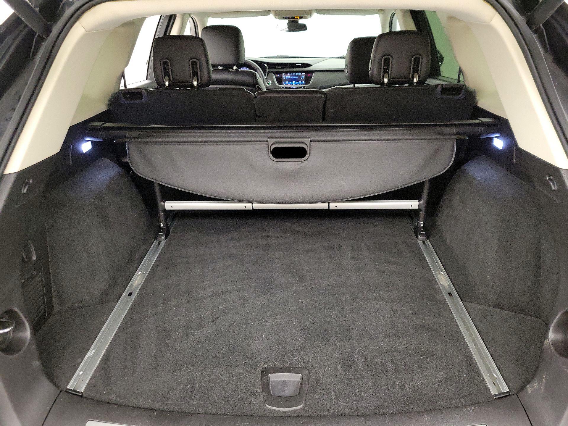 Thumbnail: 2017 Cadillac XT5 - 20
