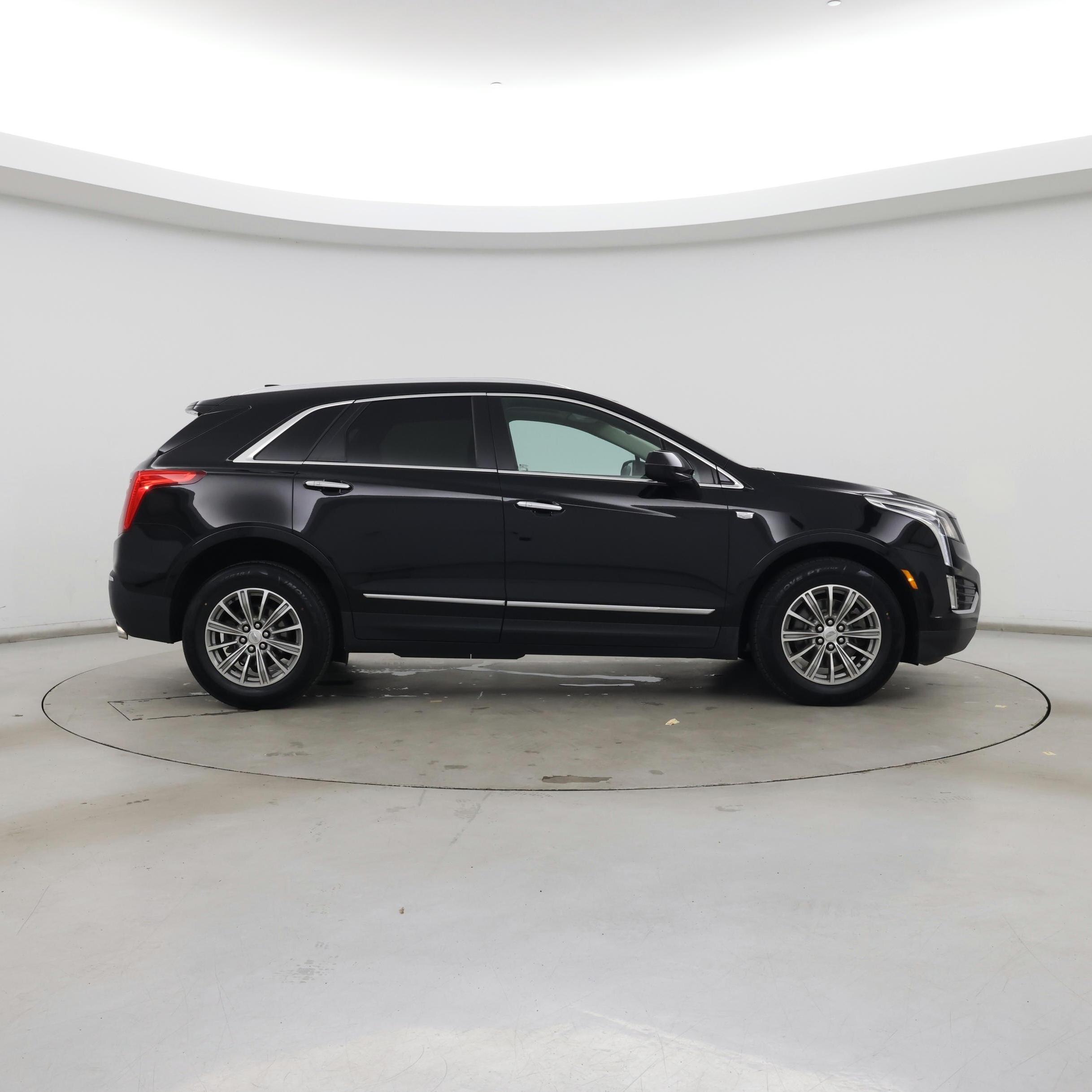 Thumbnail: 2017 Cadillac XT5 - 7