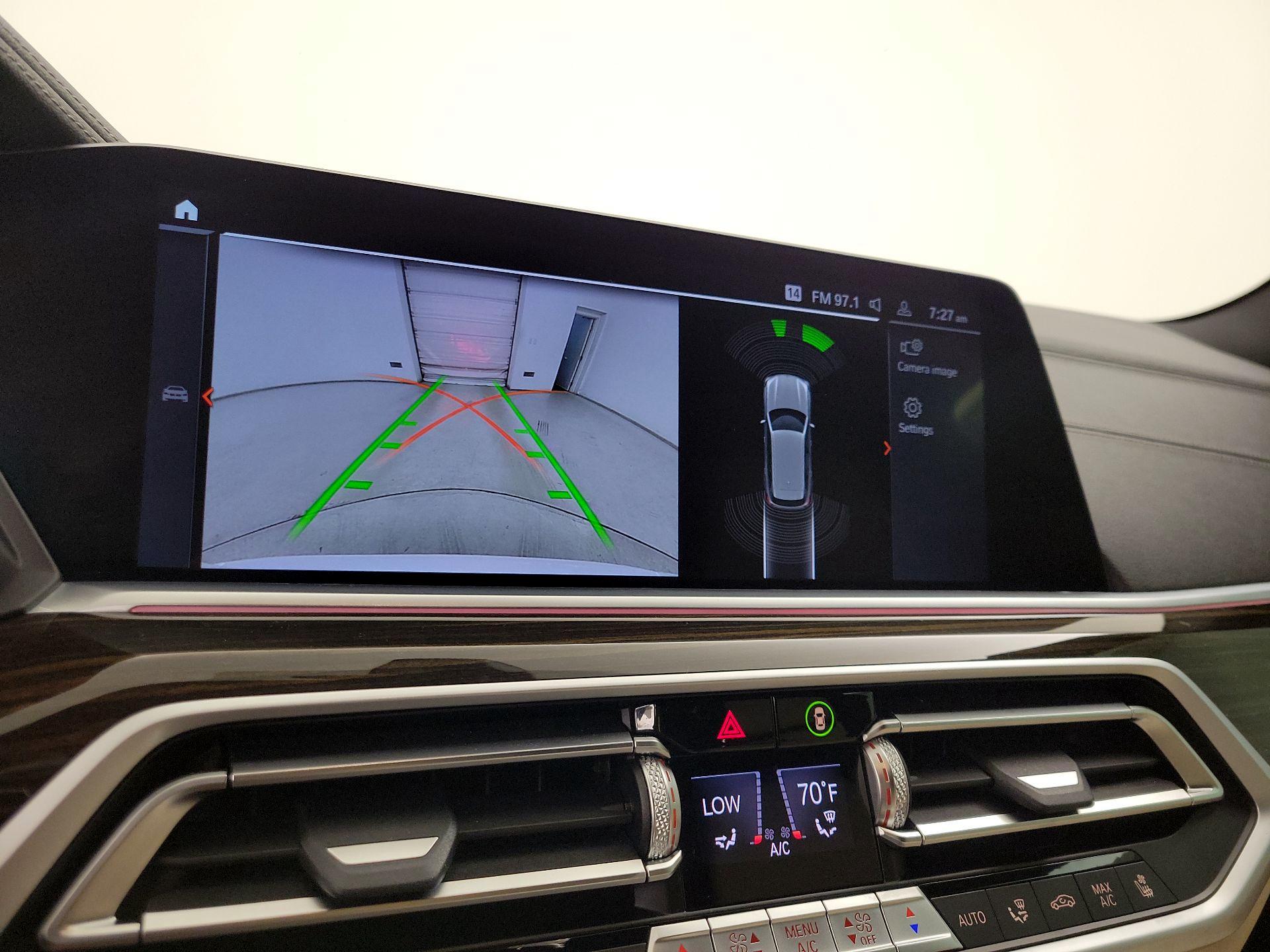 Thumbnail: 2021 BMW X5 - 15