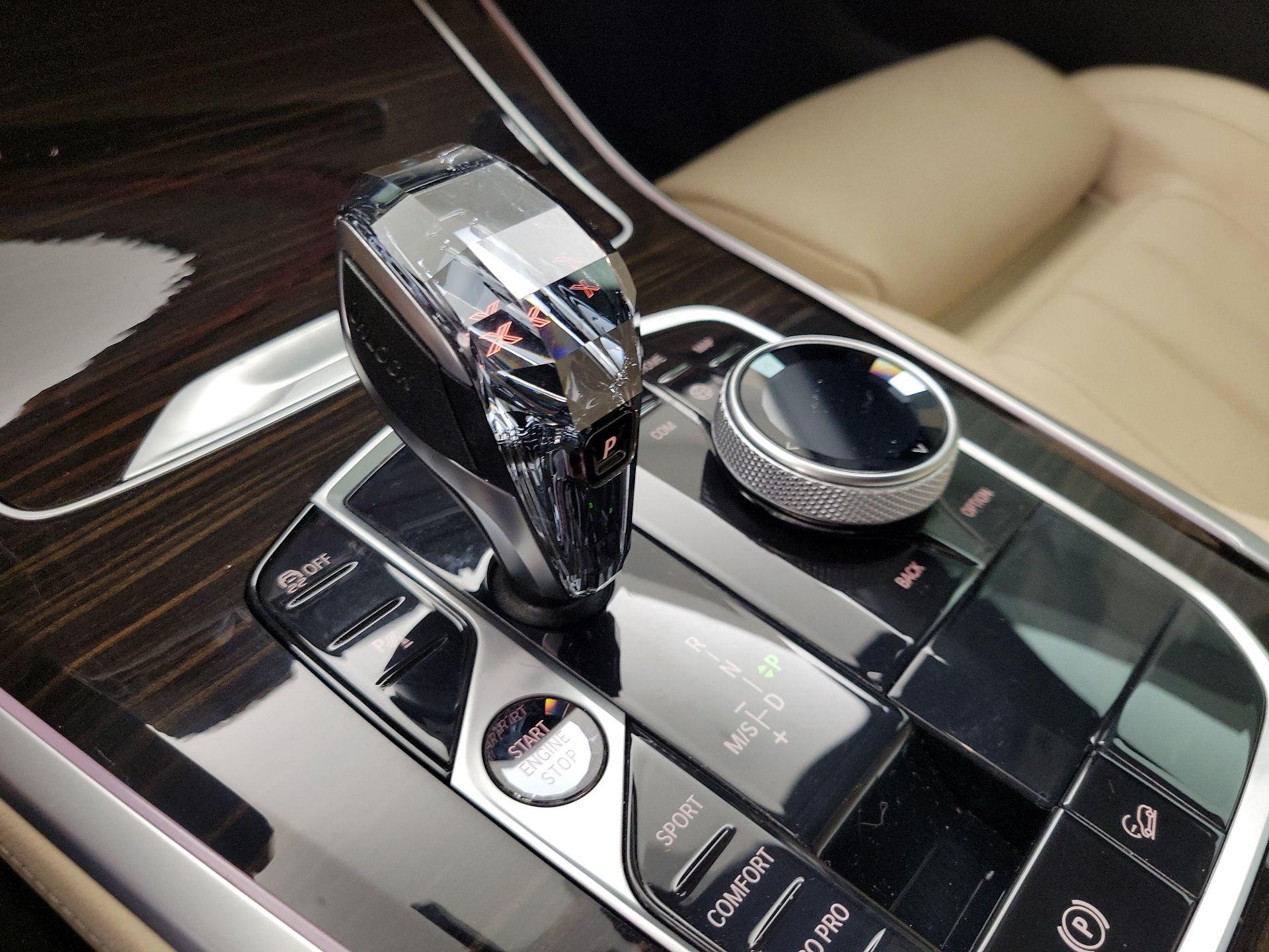 Thumbnail: 2021 BMW X5 - 18