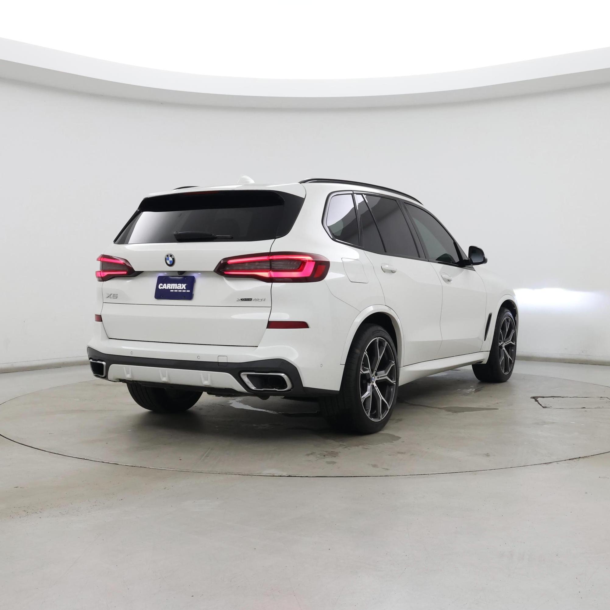 Thumbnail: 2021 BMW X5 - 8