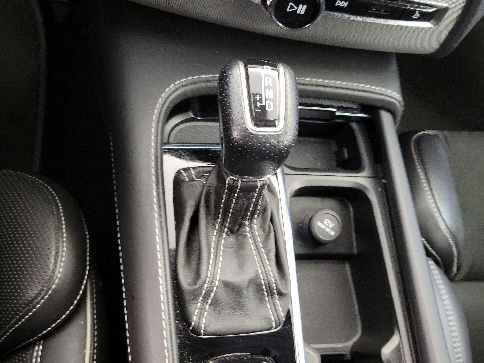 Thumbnail: 2016 Volvo XC90 - 18