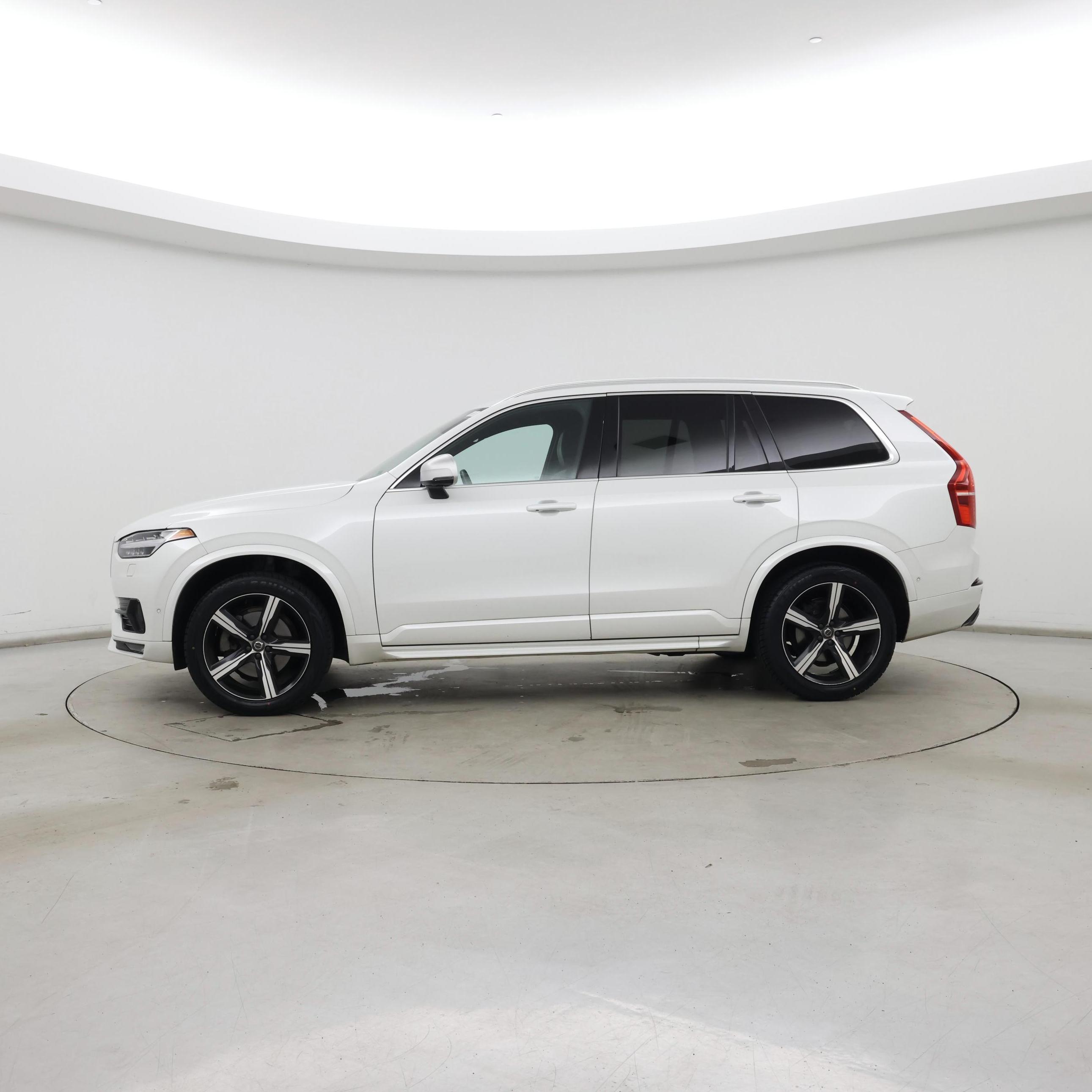 Thumbnail: 2016 Volvo XC90 - 3