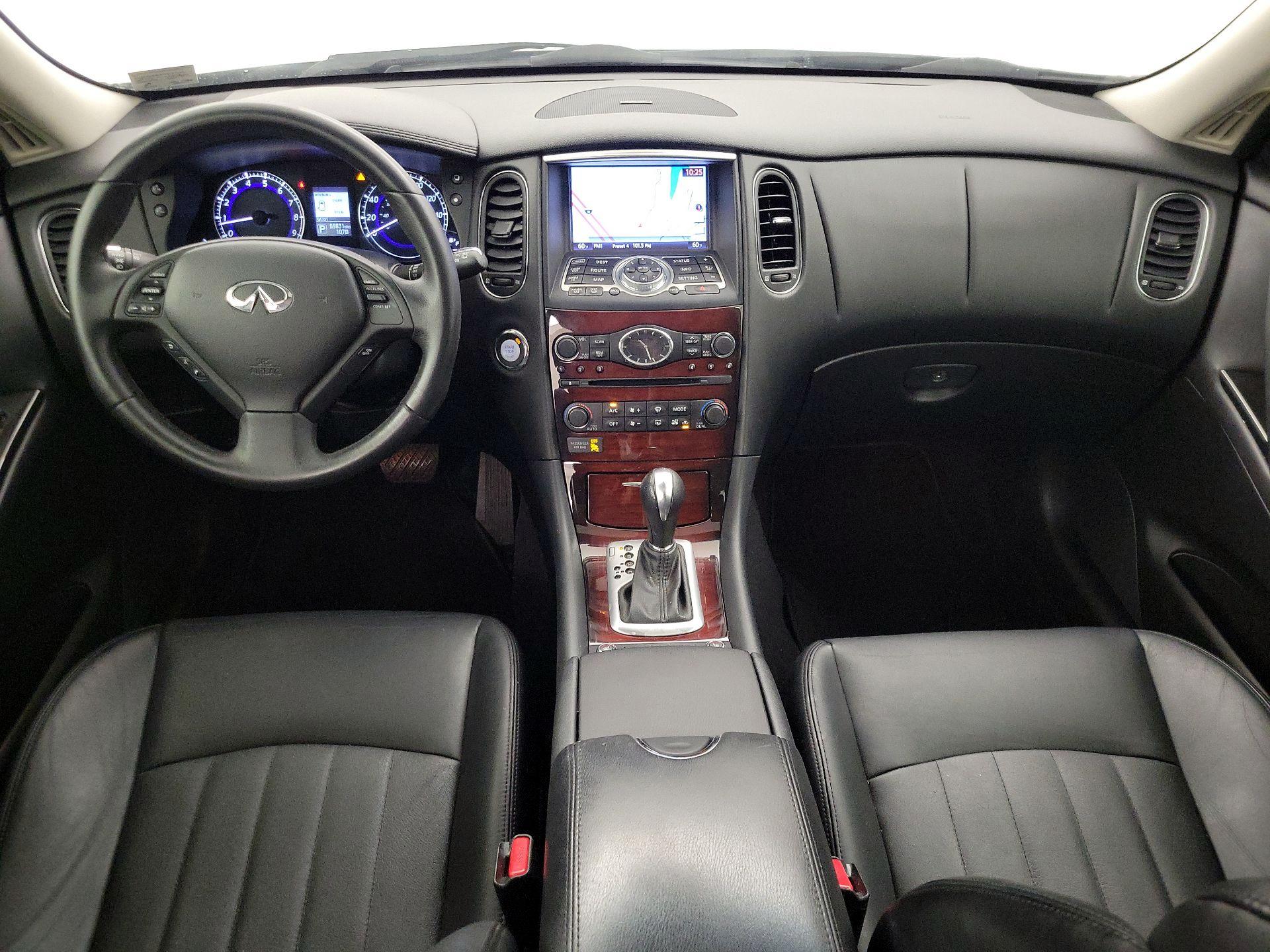 Thumbnail: 2016 INFINITI QX50 - 9