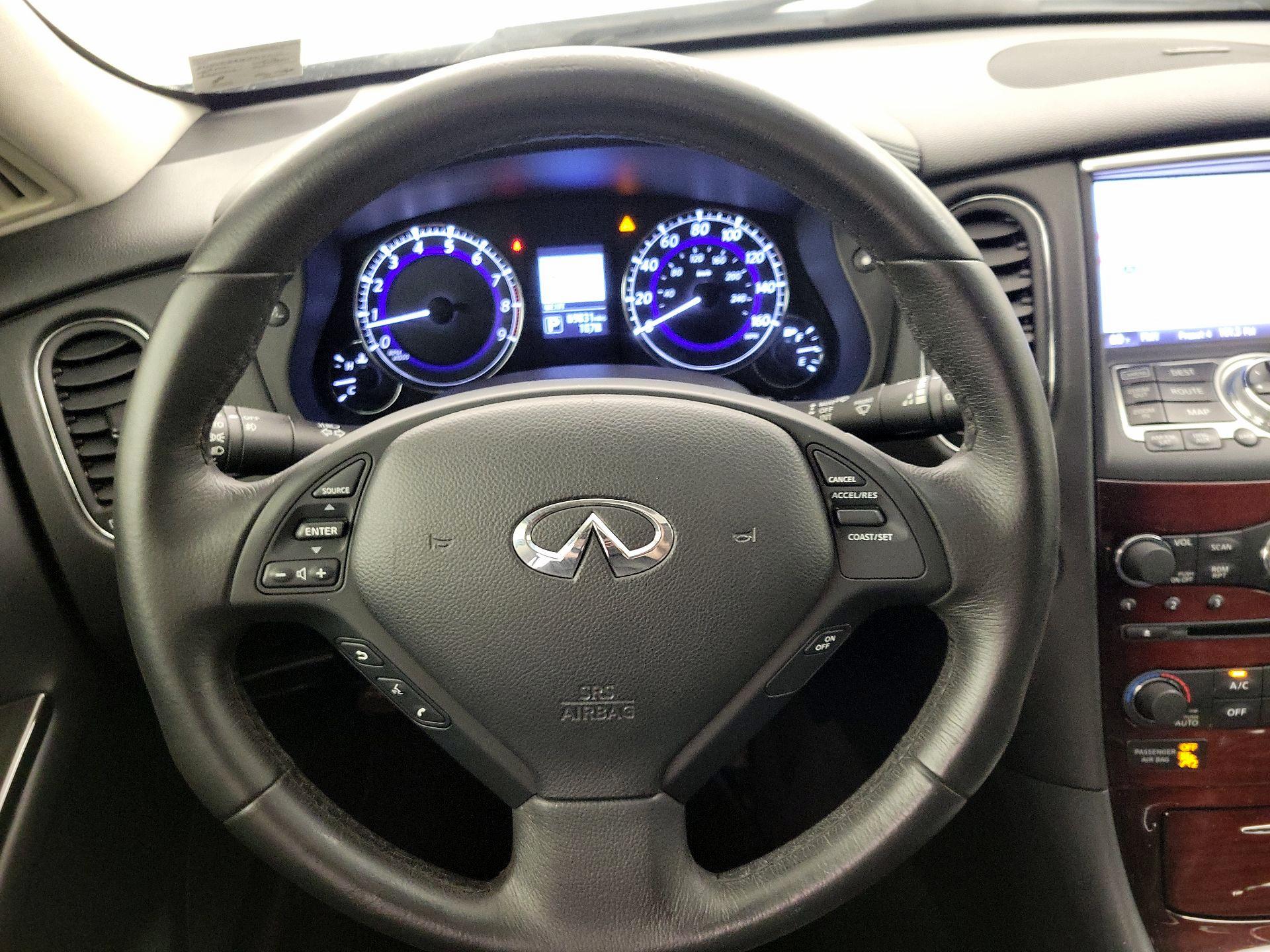 Thumbnail: 2016 INFINITI QX50 - 10