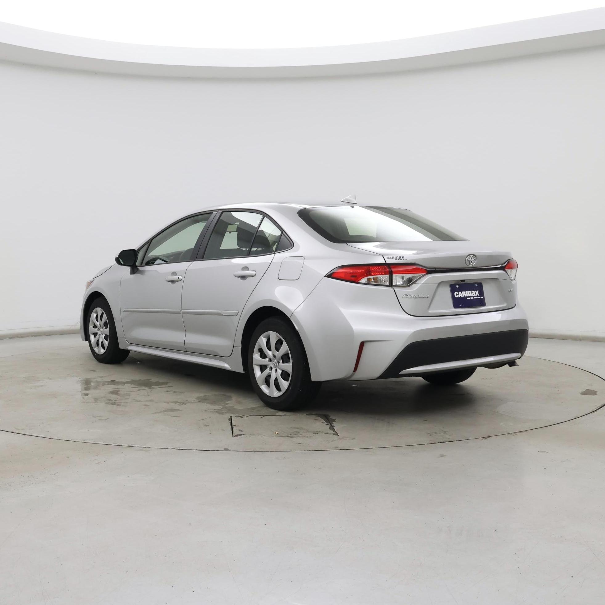 Thumbnail: 2021 Toyota Corolla - 2