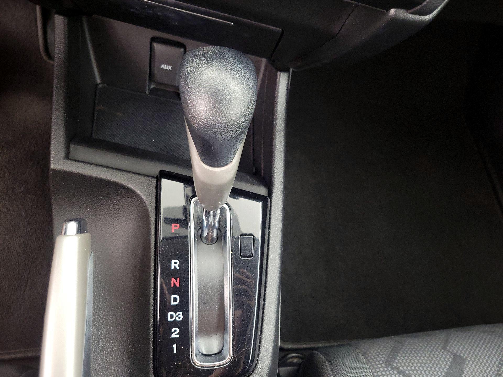 Thumbnail: 2013 Honda Civic - 17