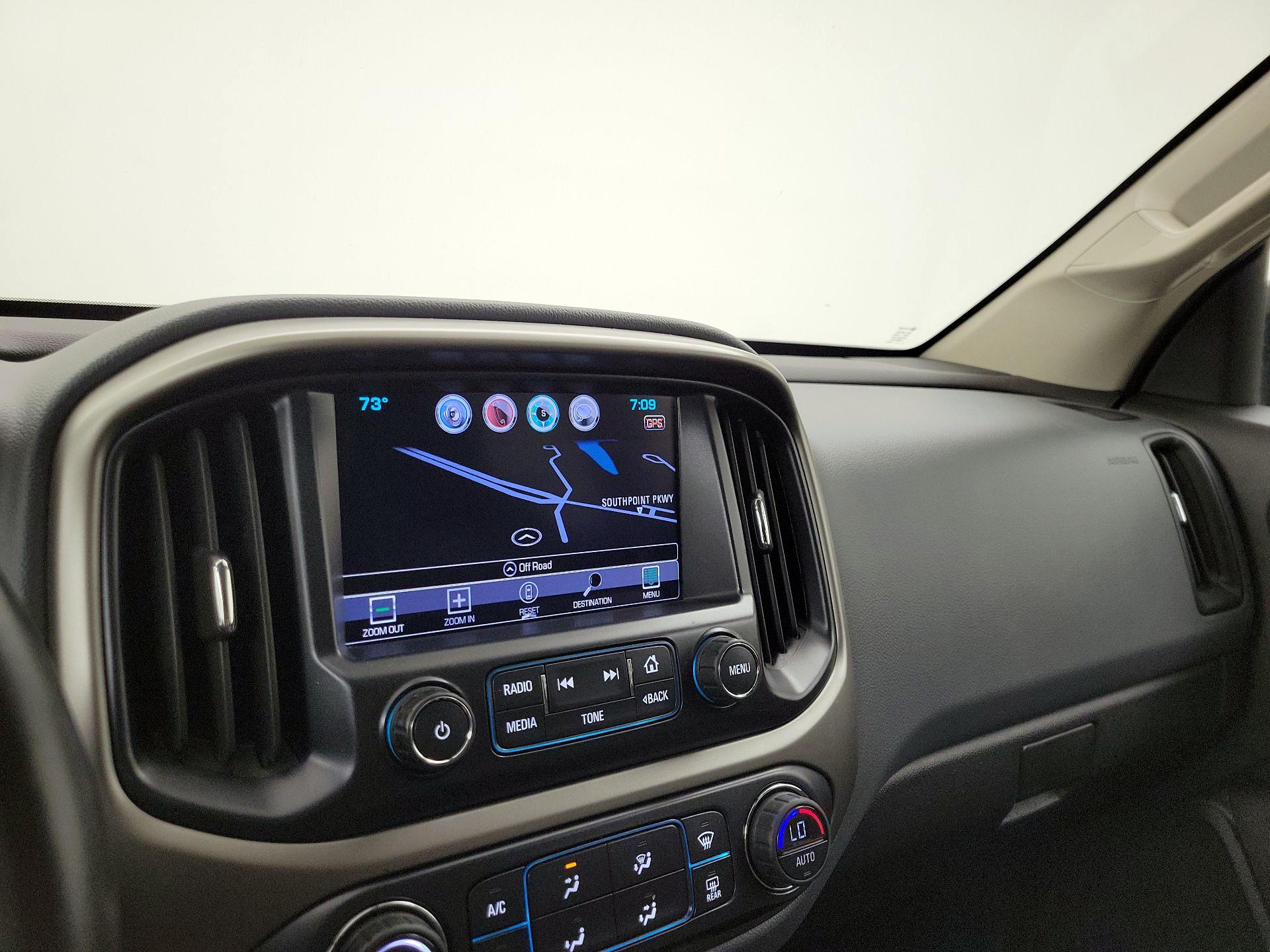 Thumbnail: 2016 Chevrolet Colorado - 14