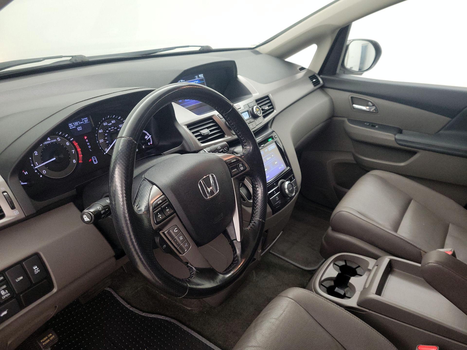 Thumbnail: 2016 Honda Odyssey - 9