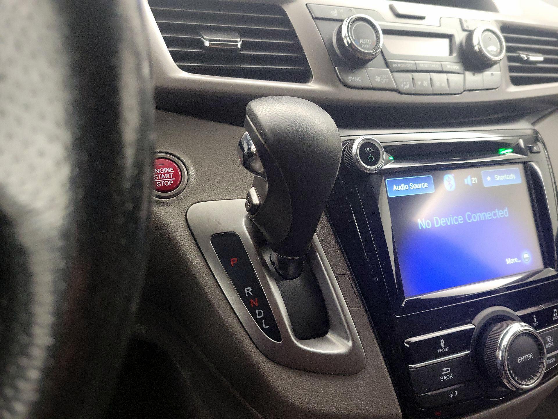Thumbnail: 2016 Honda Odyssey - 17