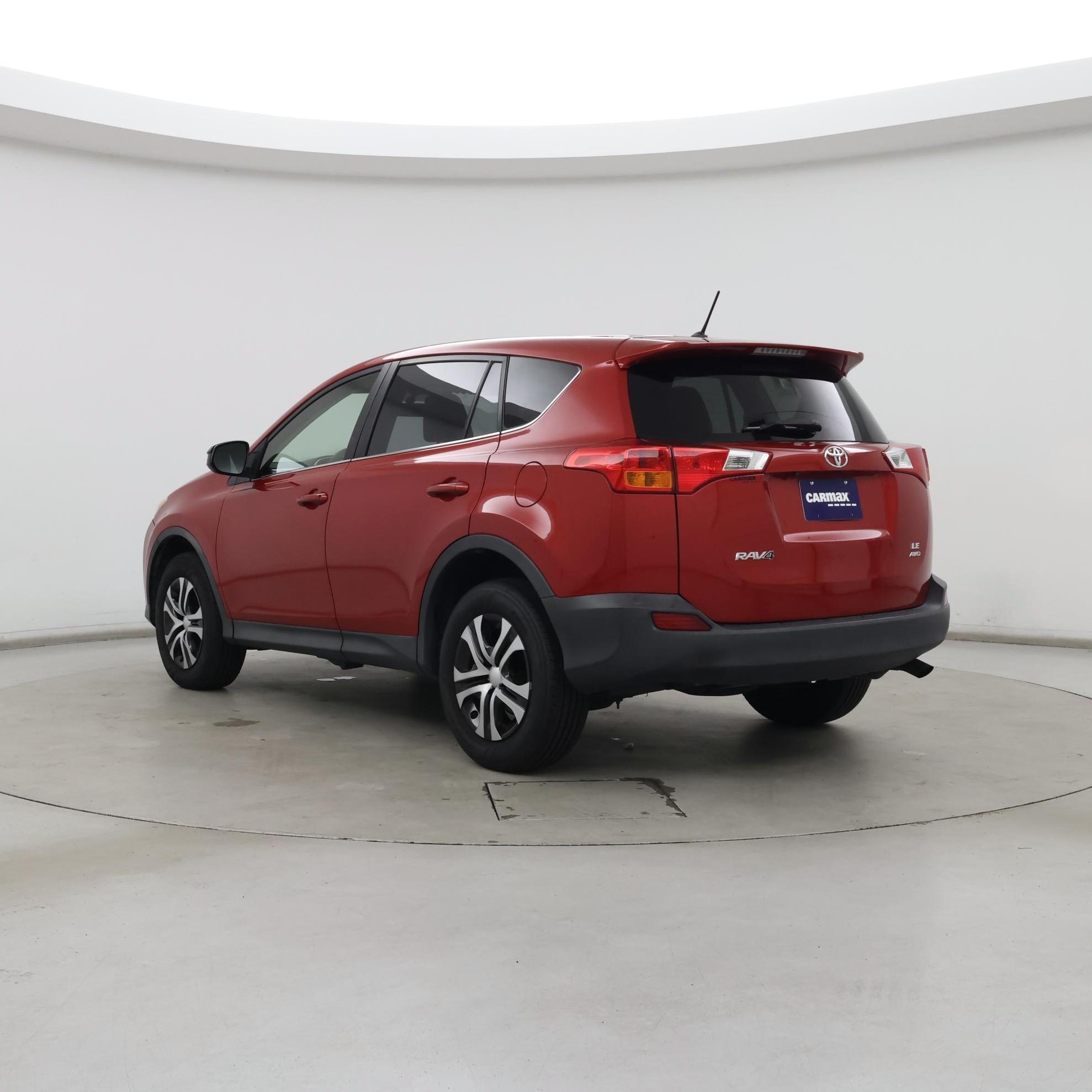 Thumbnail: 2015 Toyota RAV4 - 2