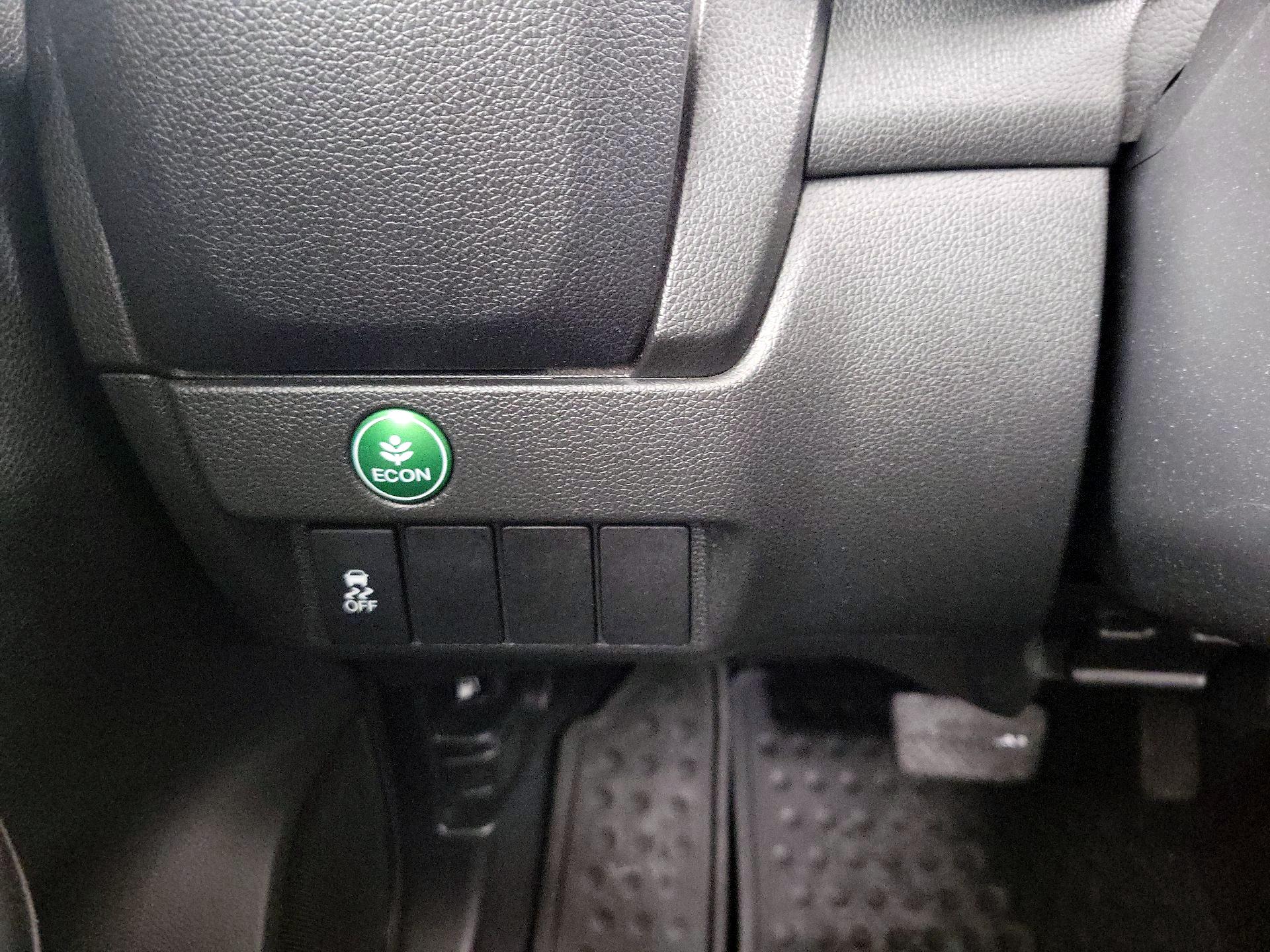Thumbnail: 2015 Honda Fit - 13